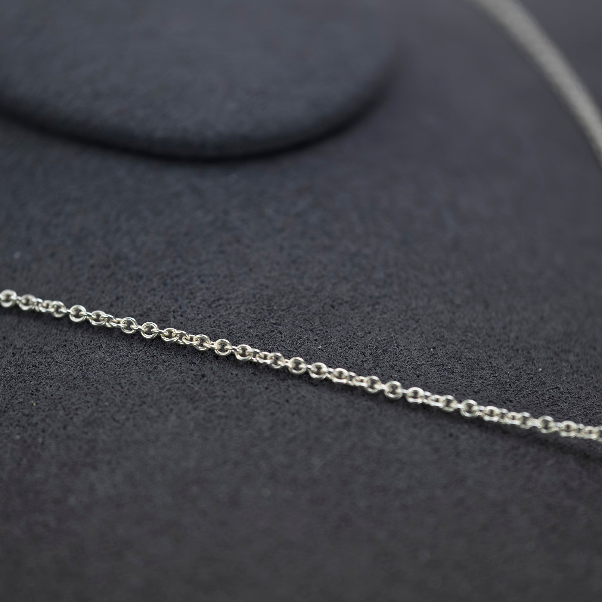 ティファニー TIFFANY&Co. シグネチャークロスネックレス アクセサリー シルバー925 K18 ユニセックス