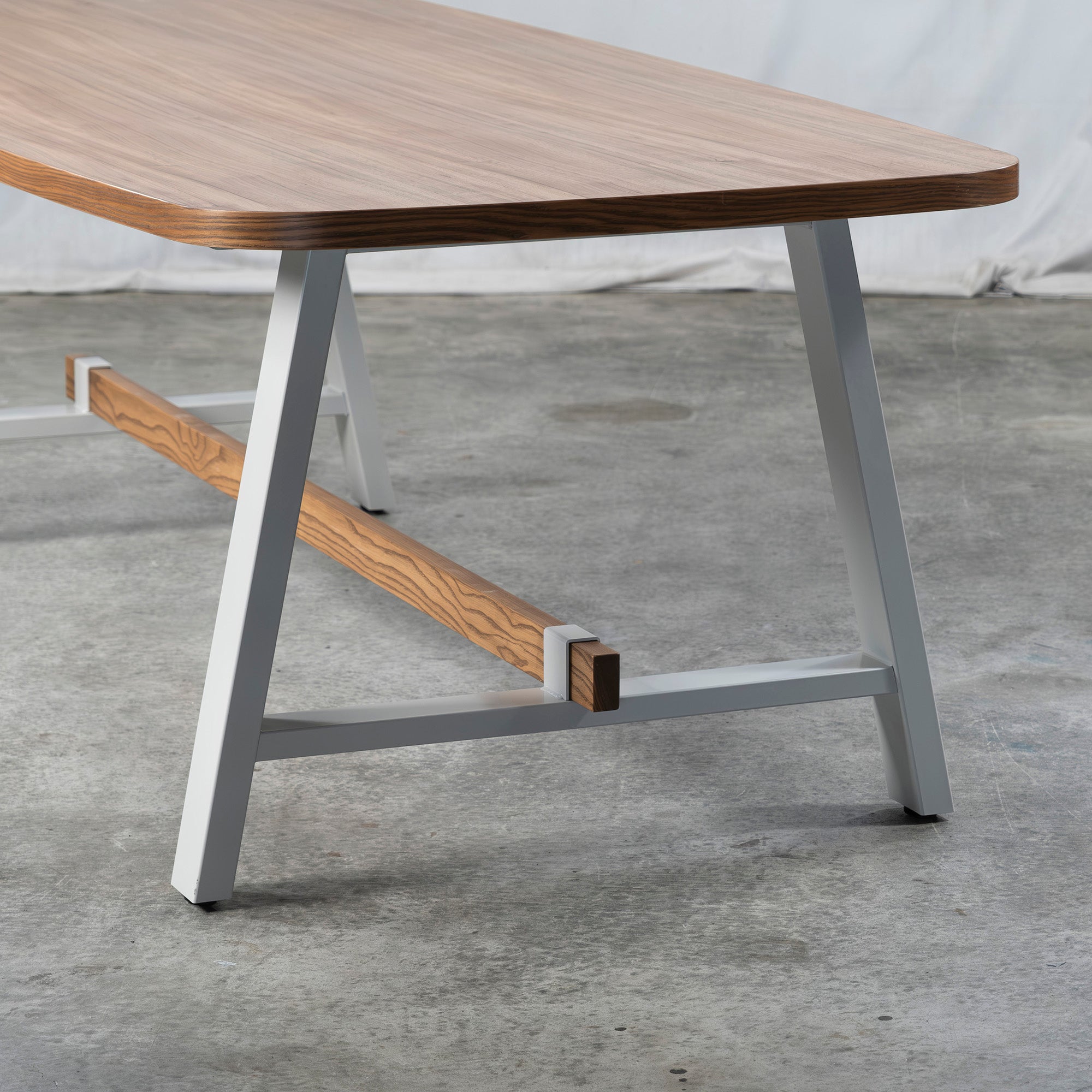 ASPLUND Dining Table ASPLUND Resortir HANNOVER W220 Office Furniture Resort Style Modern