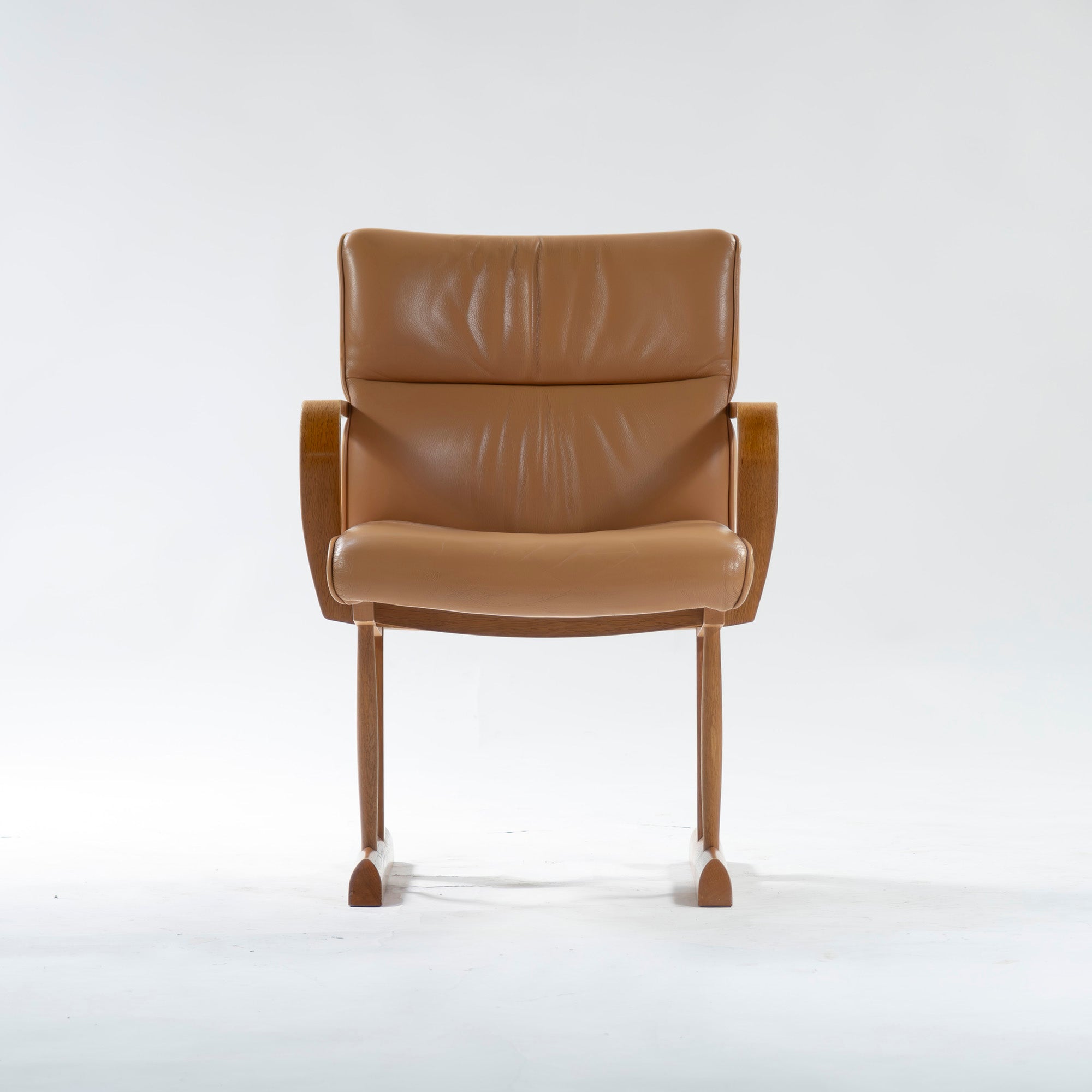 Dining chair Hida Sangyo Woodpecker Enku Armchair (1) Oak wood Genuine leather Natural modern Japanese modern Toshimitsu Sasaki