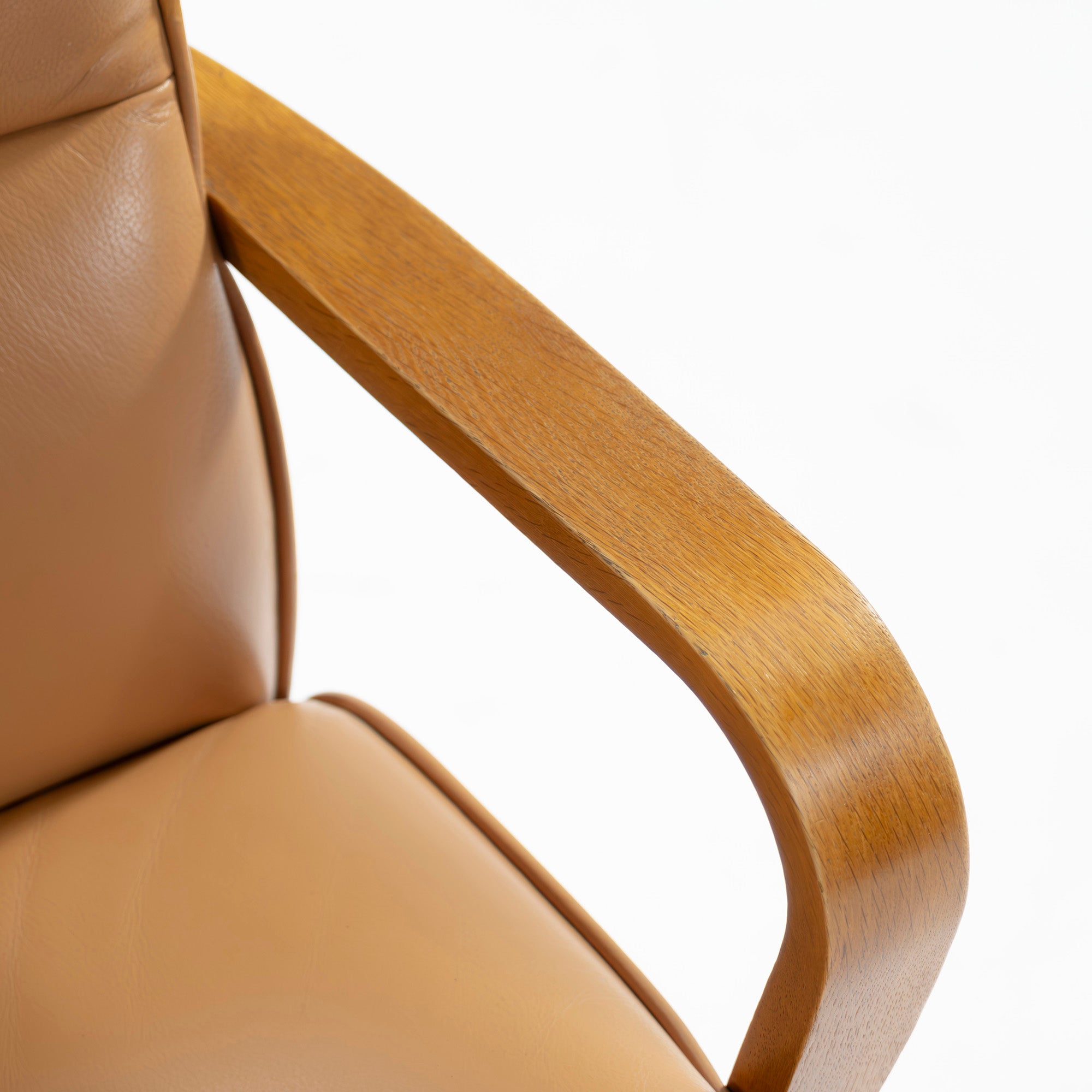 Dining chair Hida Sangyo Woodpecker Enku Armchair (1) Oak wood Genuine leather Natural modern Japanese modern Toshimitsu Sasaki