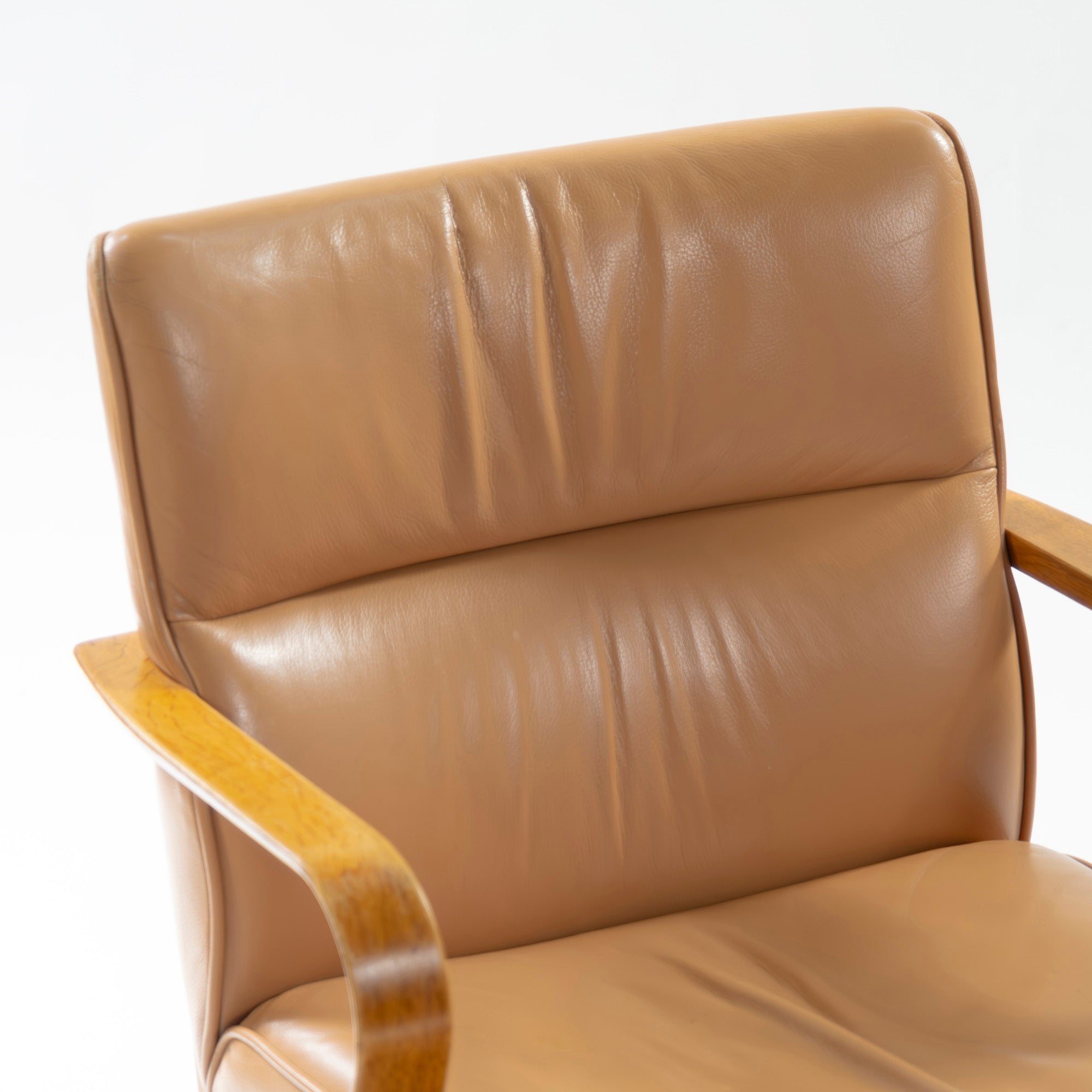 Dining chair Hida Sangyo Woodpecker Enku Armchair (2) Oak wood Genuine leather Natural modern Japanese modern Toshimitsu Sasaki
