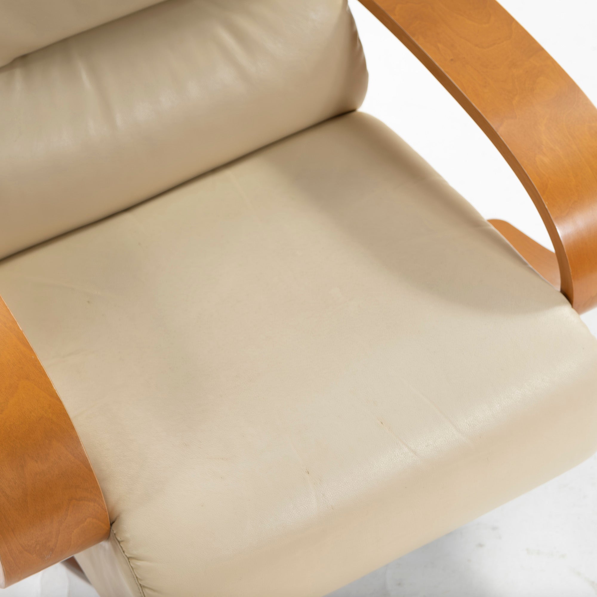 ラウンジチェア フジファニチャー FUJI FURNITURE スウィベルチェア 本革 レザー 回転式 シングルソファ 1Pソファ 1人掛け