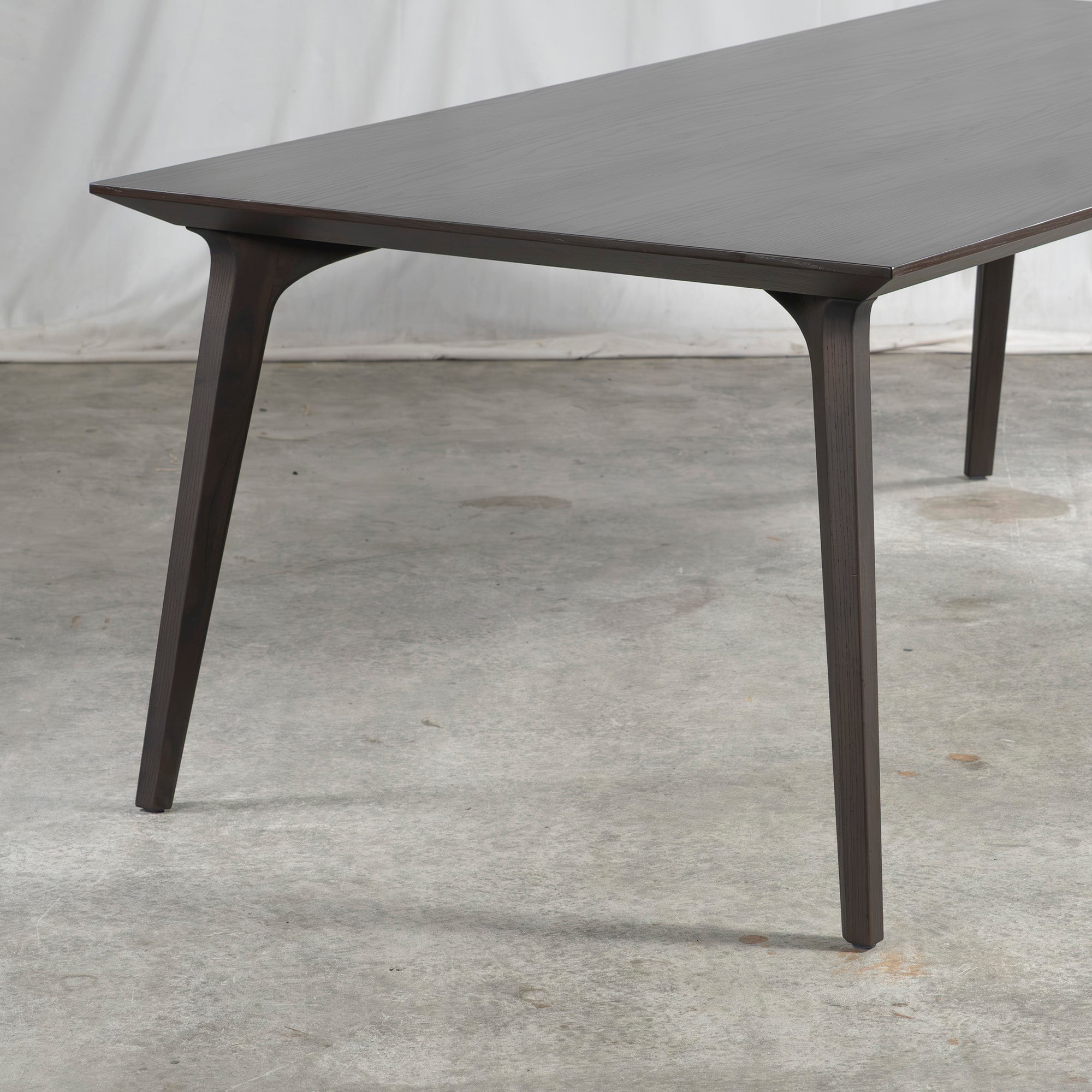 Dining table AD CORE A-mode MD-1202 w210 White ash material Amber black Nordic modern Simple modern