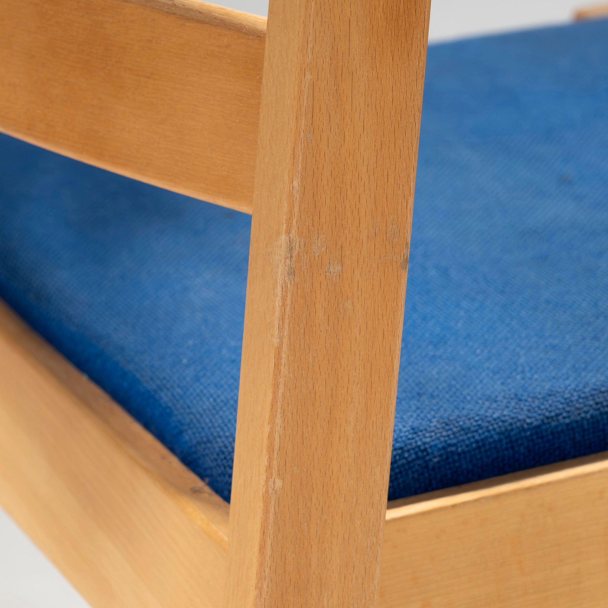 Dining chair Fredericia model 885 Beech wood (1) Hans J. Wegner Nordic vintage Denmark Rare Natural modern