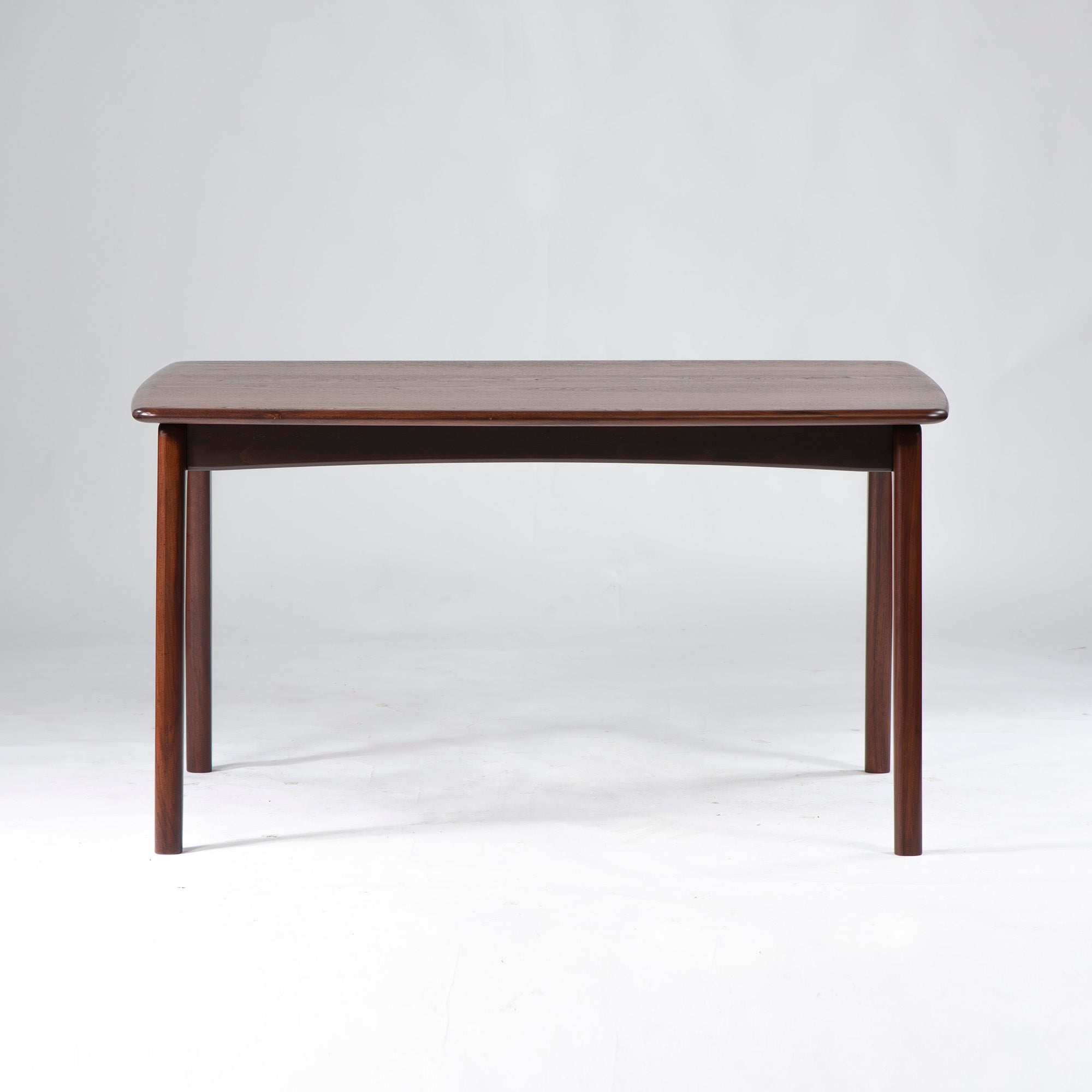 Dining table Kiritsumi Mokko Nordi w130 Walnut Solid wood Natural modern Scandinavian design Dining table IDC Otsuka