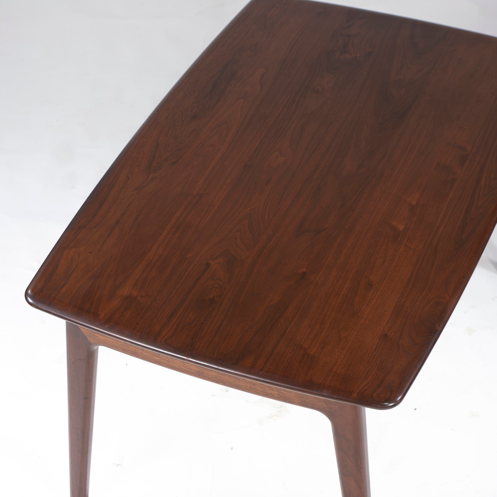 Dining table Kiritsumi Mokko Nordi w130 Walnut Solid wood Natural modern Scandinavian design Dining table IDC Otsuka