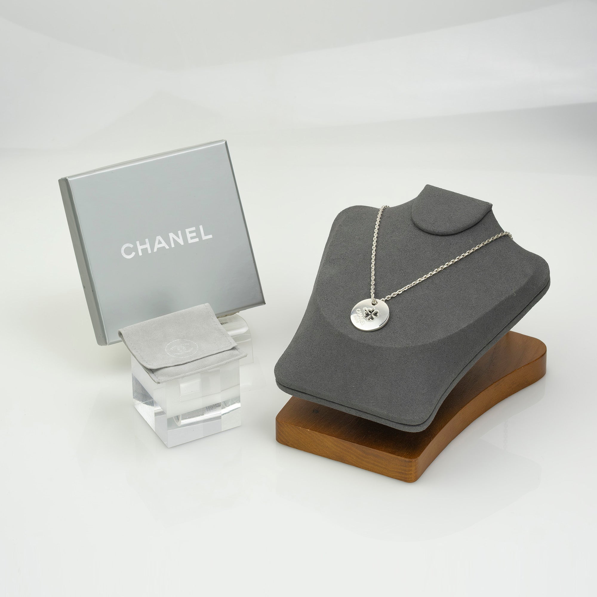 CHANEL Clover motif necklace, silver 925, vintage