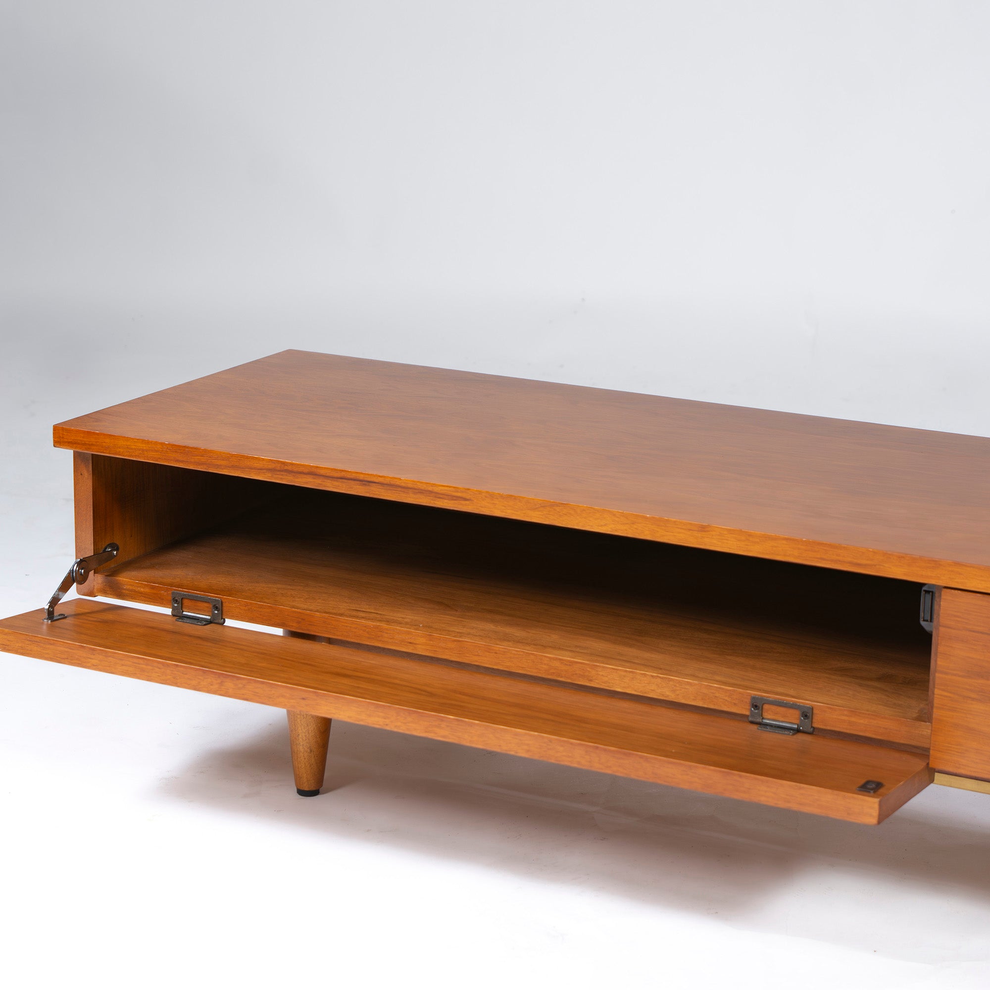 テレビボード アクメファニチャー ACME Furniture トラッセル TRESTLES 幅160 ウォールナット 真鍮 ミッドセンチュリー USヴィンテージ