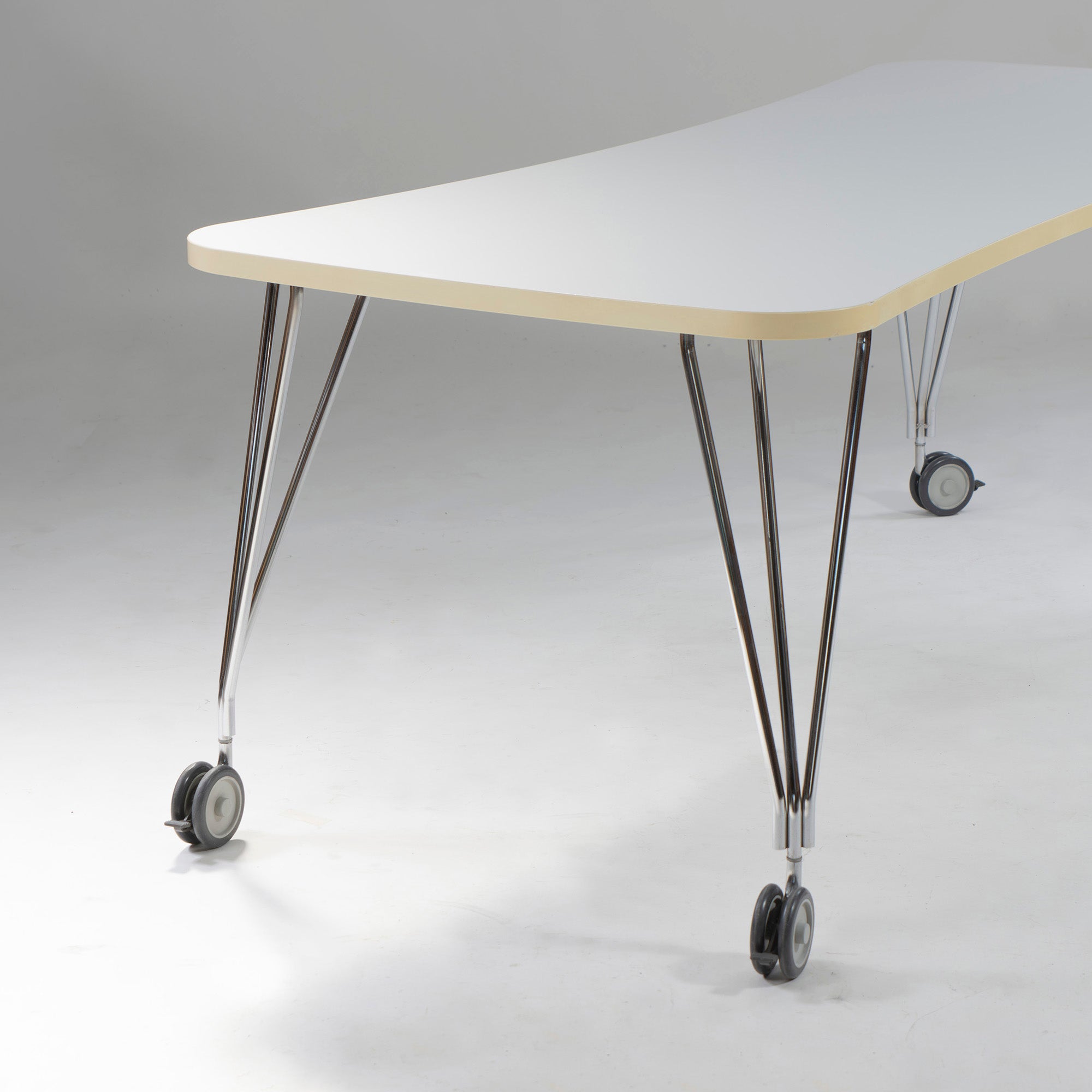 オフィステーブル カルテル Kartell MAX マックス 幅190 キャスター付 デザインテーブル オフィスデスク ダイニングテーブル ミーティング