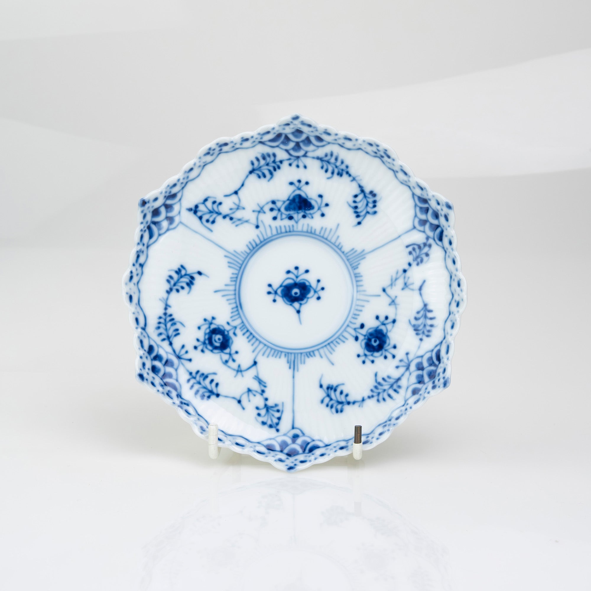 Royal Copenhagen Blue Fluted Full Lace Teacup & Saucer 1992-1999 (1)