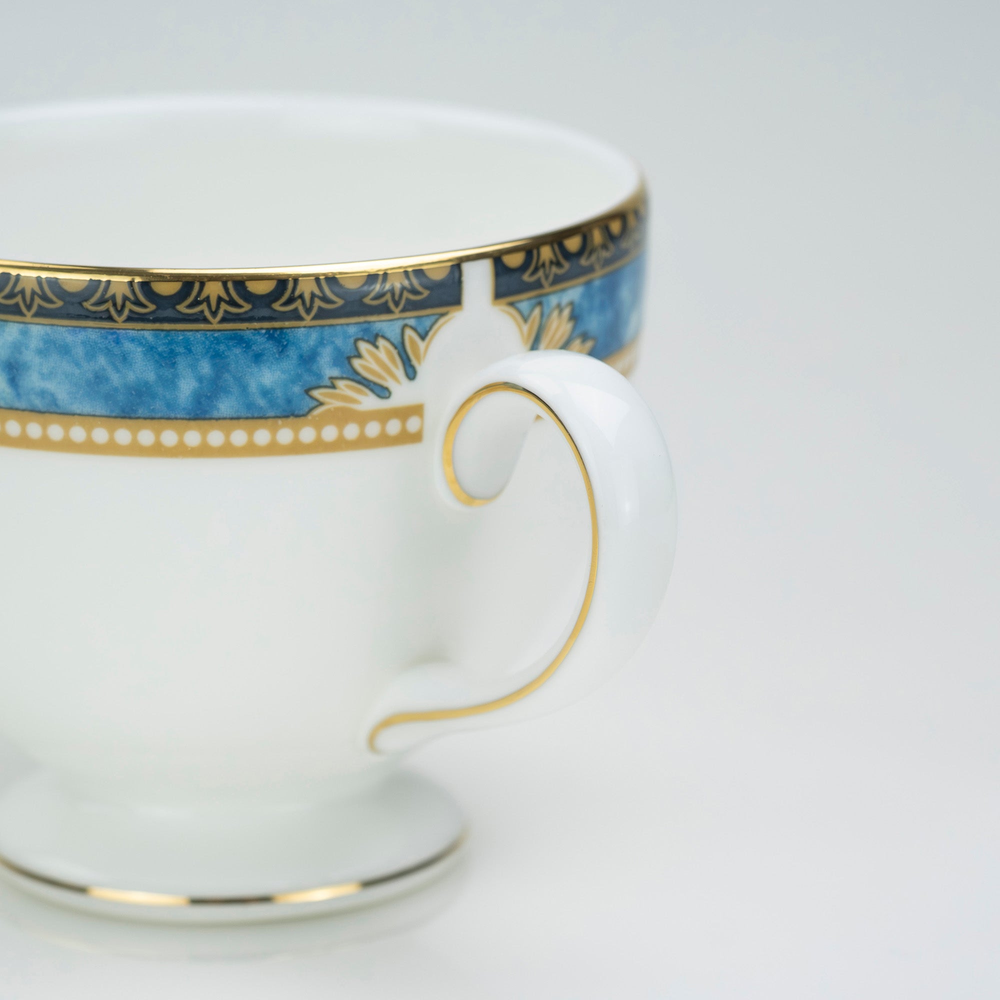 Wedgwood Curzon Cup and Saucer, Black Tsubo Mark, Discontinued