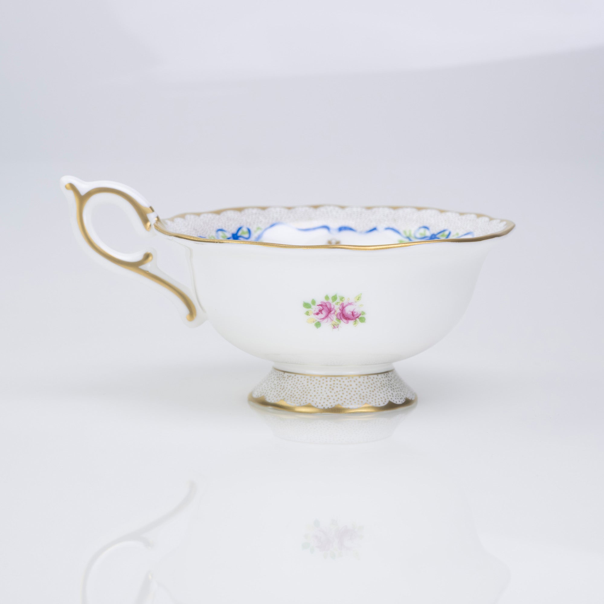 Wedgwood Harlequin Collection Ribbon & Rose Teacup & Saucer (Discontinued)
