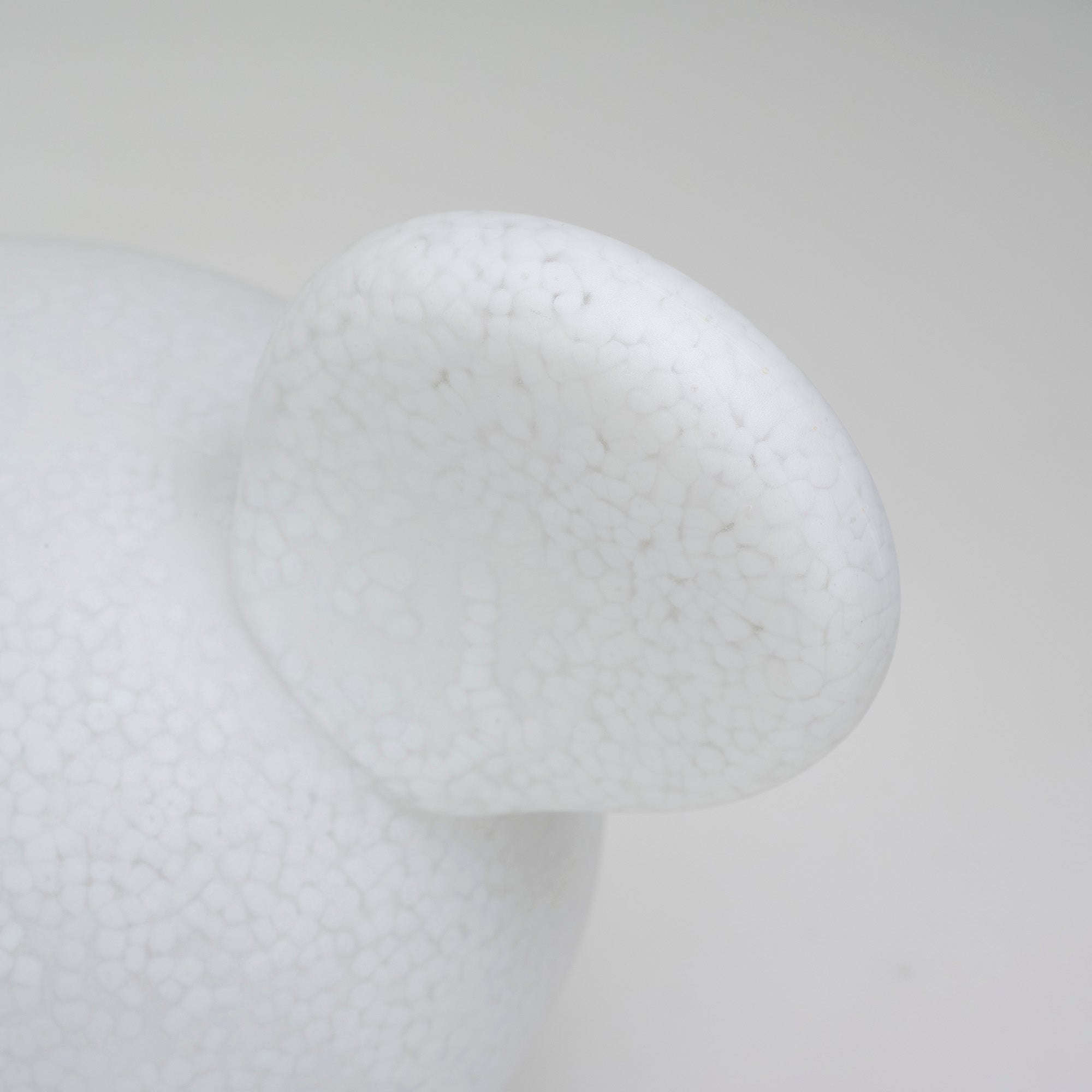 Magis Linnut Siiri table lamp, Mascot lamp, Scandinavian design by Oiva Toikka