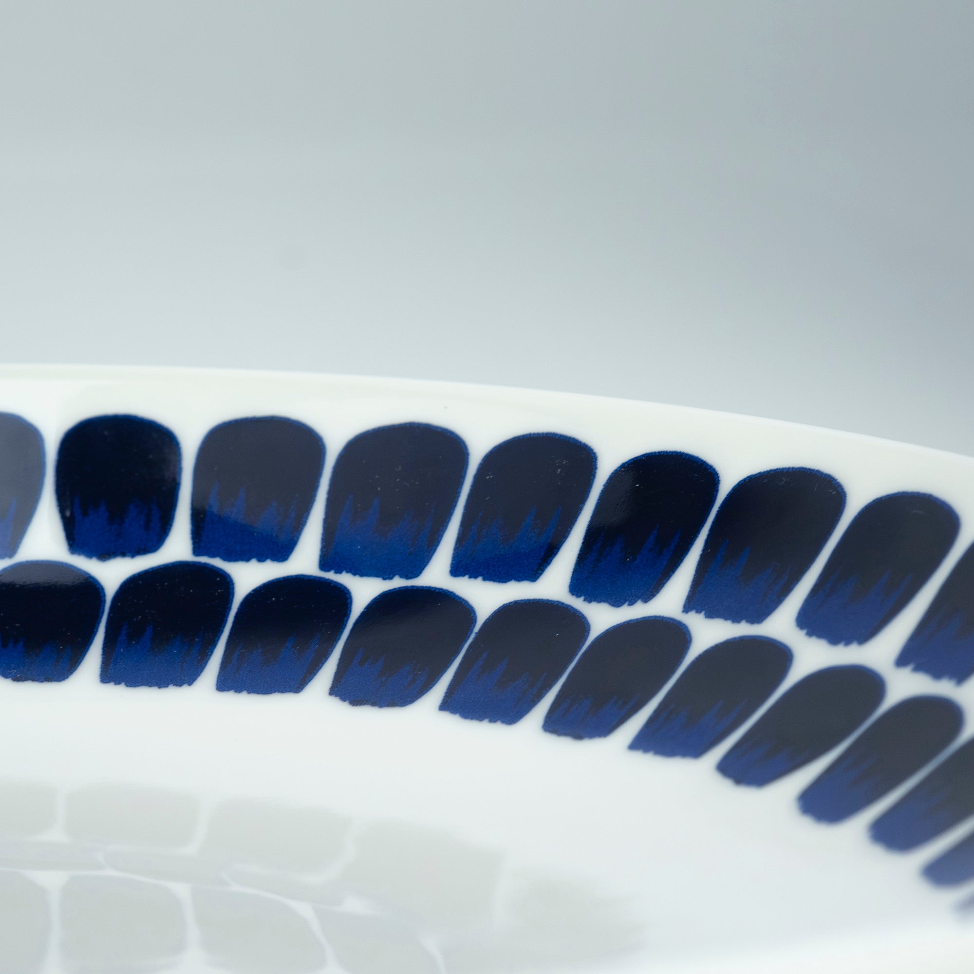 Arabia Tuokio 24h Deep Plate, 24cm, Scandinavian Style, Excellent Condition, Seal Included (2)
