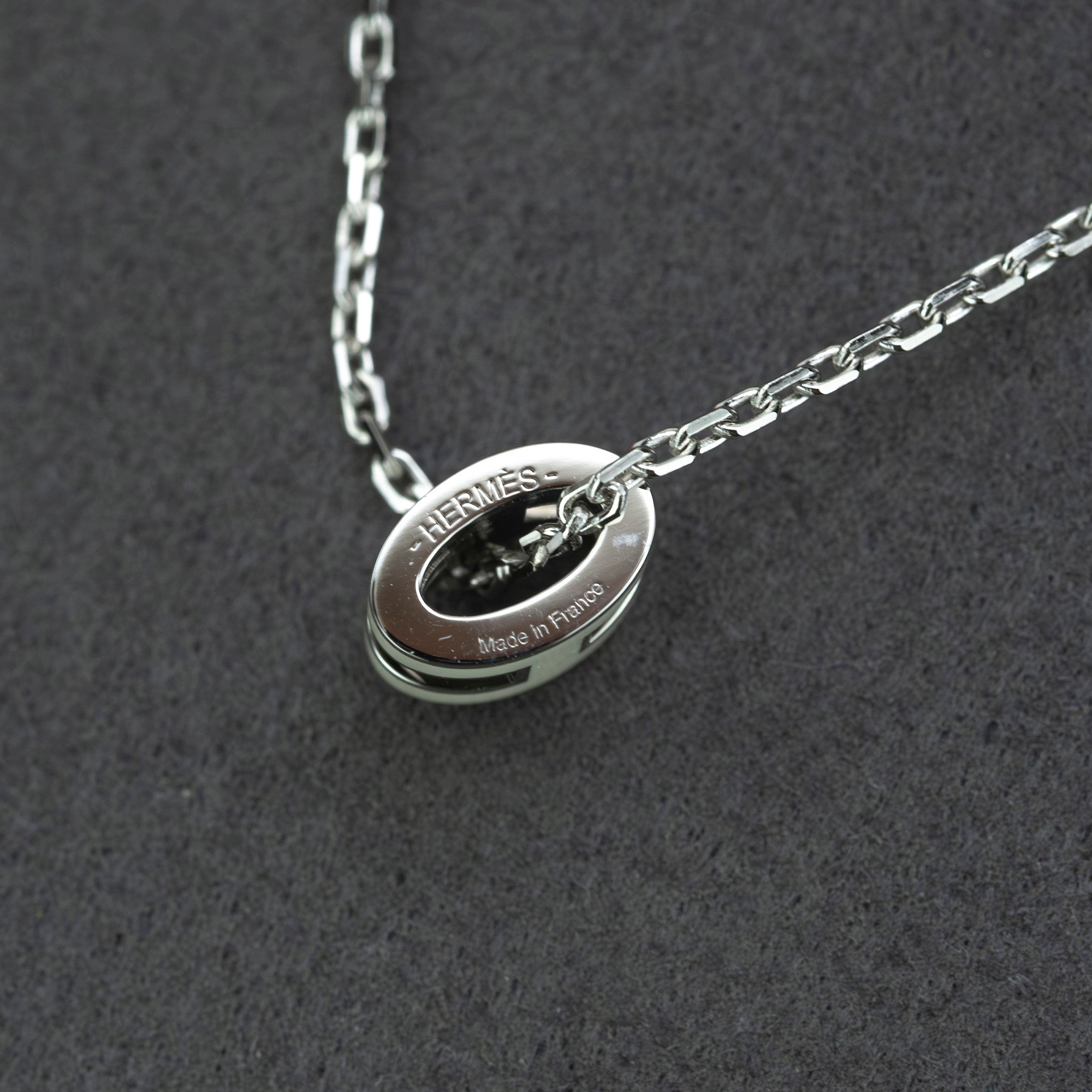 Hermès Pop Ash Mini Necklace in White and Silver Metal with H Logo, Box and Dust Bag Included