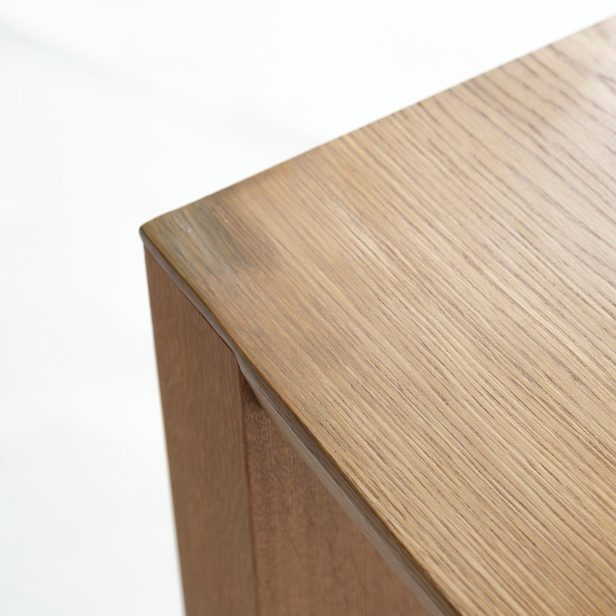 CONDE HOUSE solid oak dining table, w180cm, made in Japan, featuring a simple, Nordic and Japanese modern design.