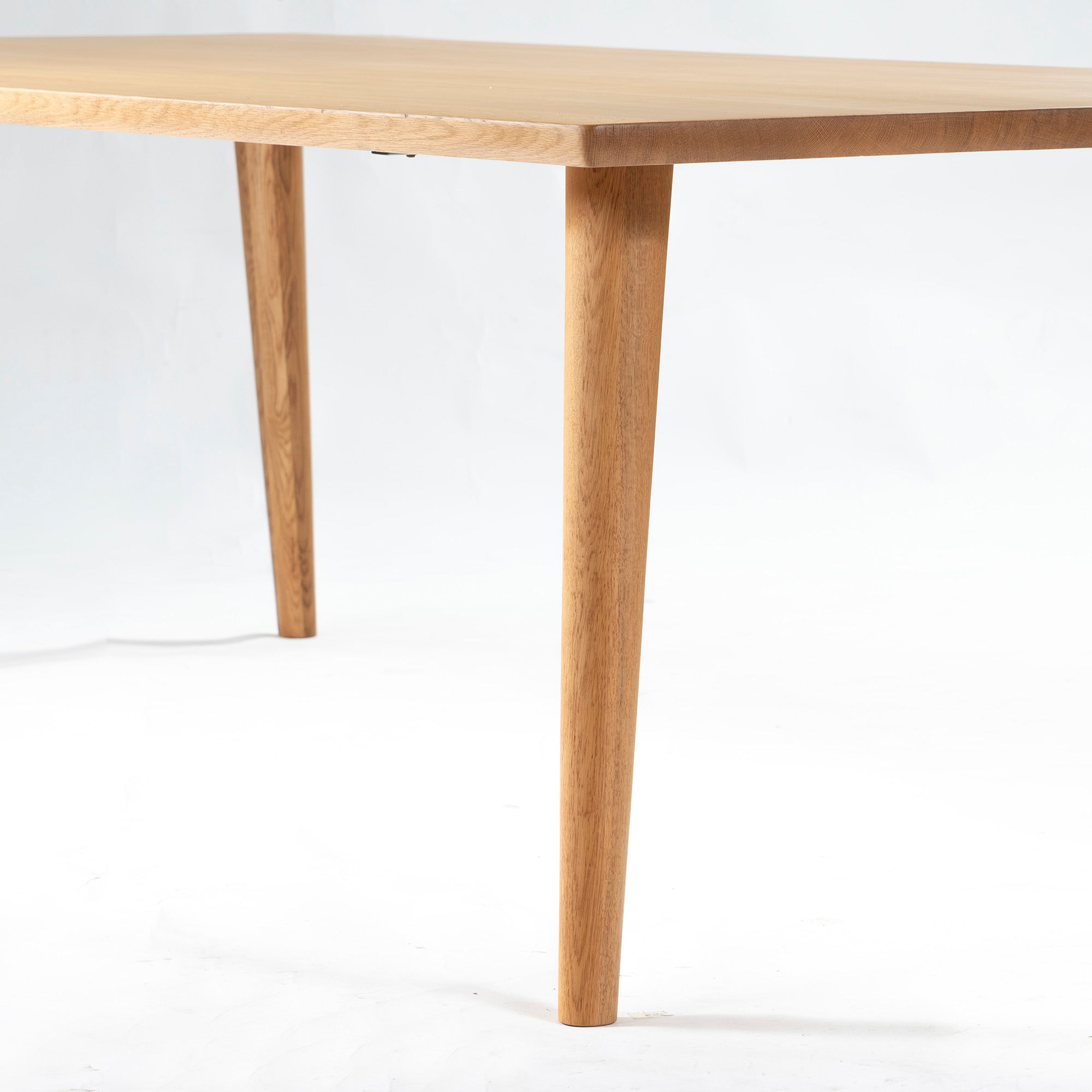 Kashiwa Mokko KASHIWA Order Table Series, Solid Oak, 210cm Wide, Made in Japan, Scandinavian Style, Modern Japanese Style, Simple