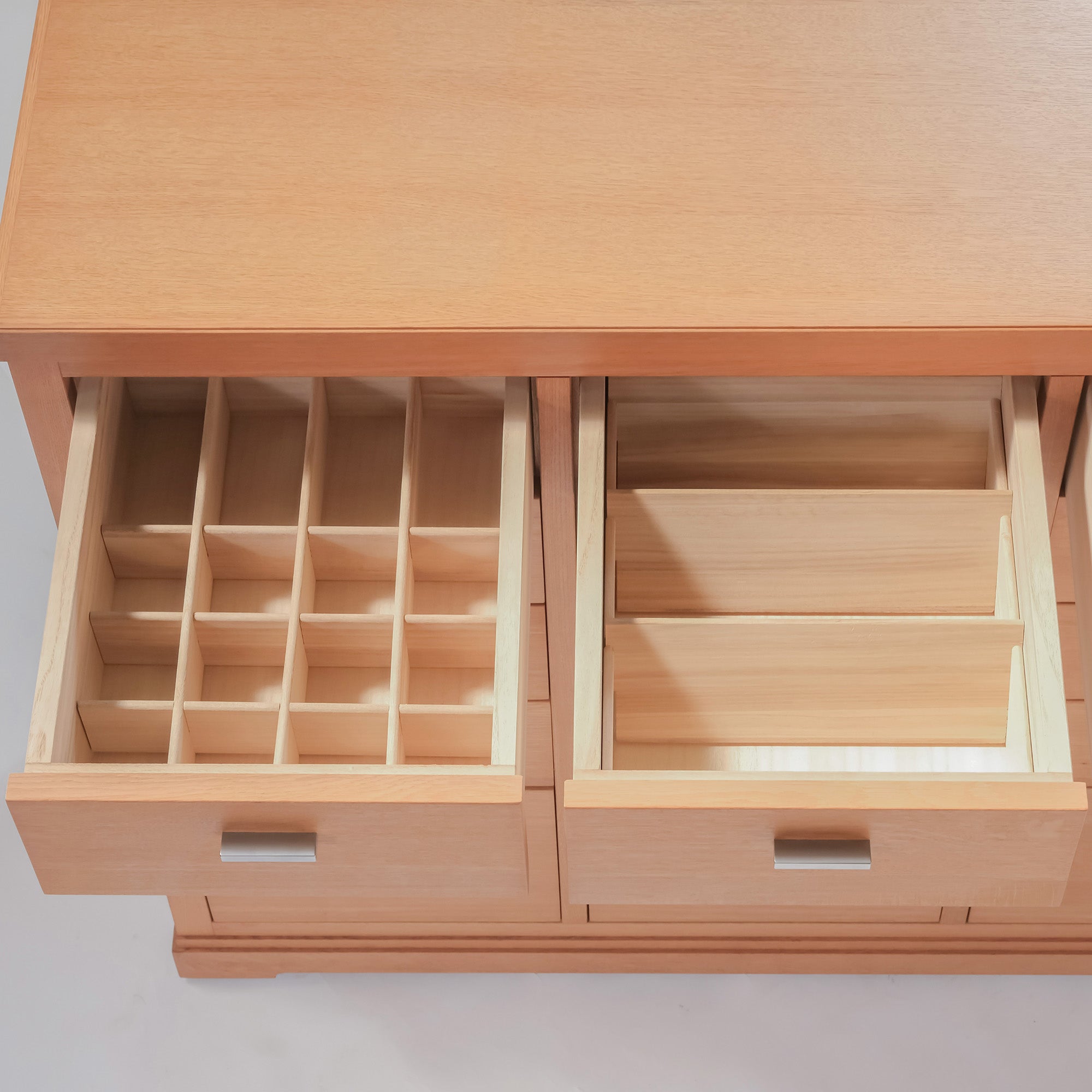 Fuchu Furniture Ville High Chest with 15 Drawers, Oak and Paulownia Wood, Japanese Modern Design, Made in Japan