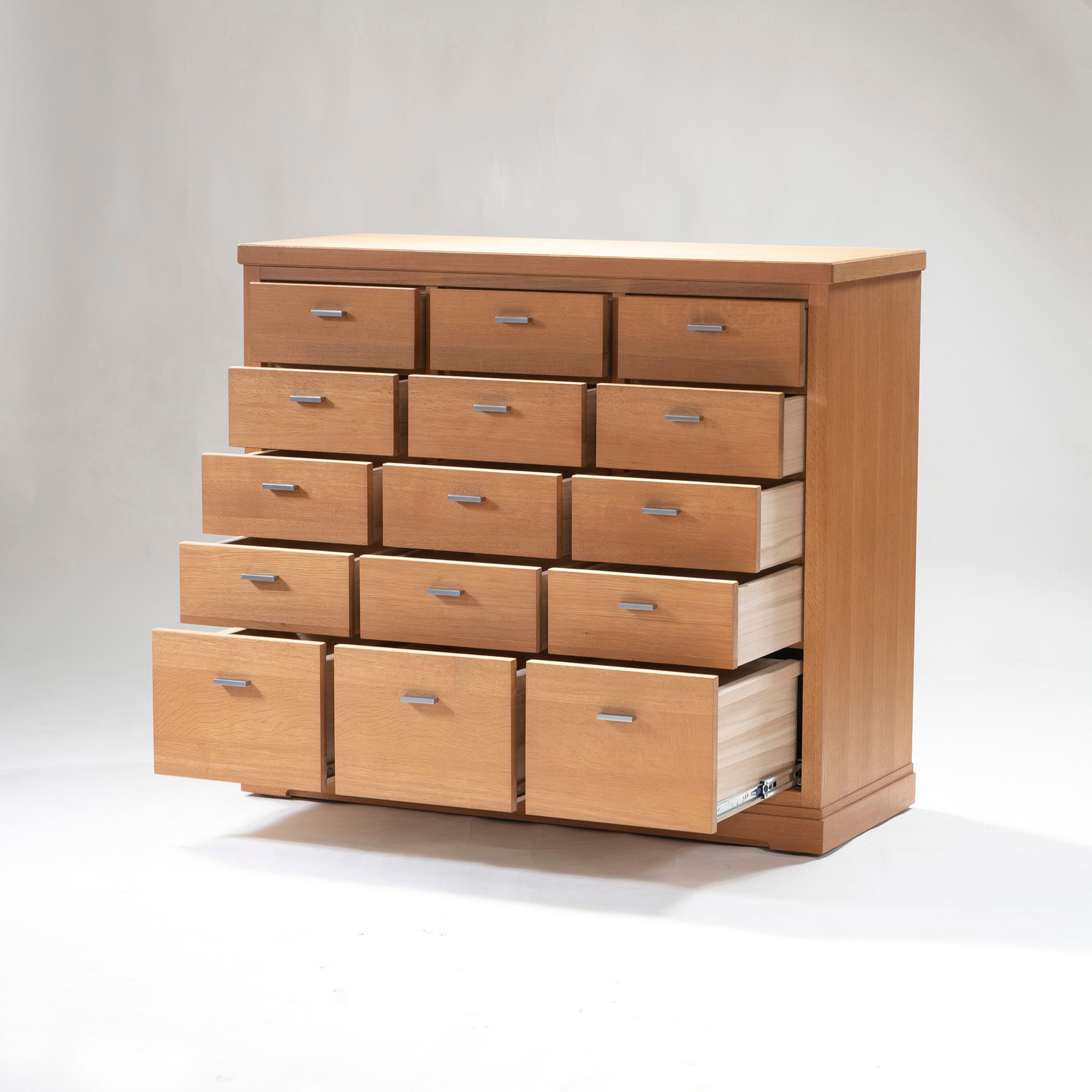 Fuchu Furniture Ville High Chest with 15 Drawers, Oak and Paulownia Wood, Japanese Modern Design, Made in Japan