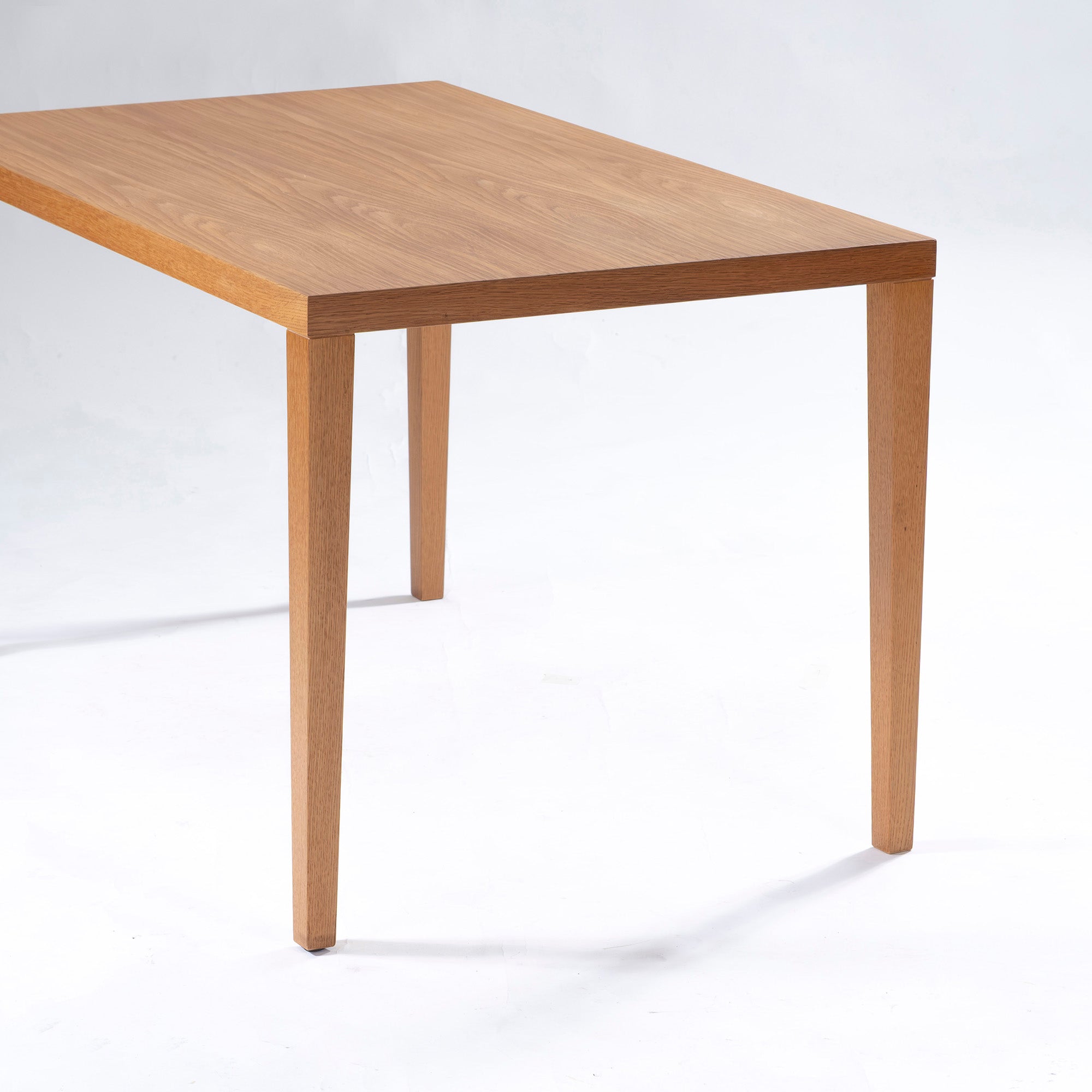 ACTUS FB Series Dining Table with Tapered Legs, 110cm Wide, Oak with Oil Finish, Scandinavian Modern, Natural Modern, Simple Design