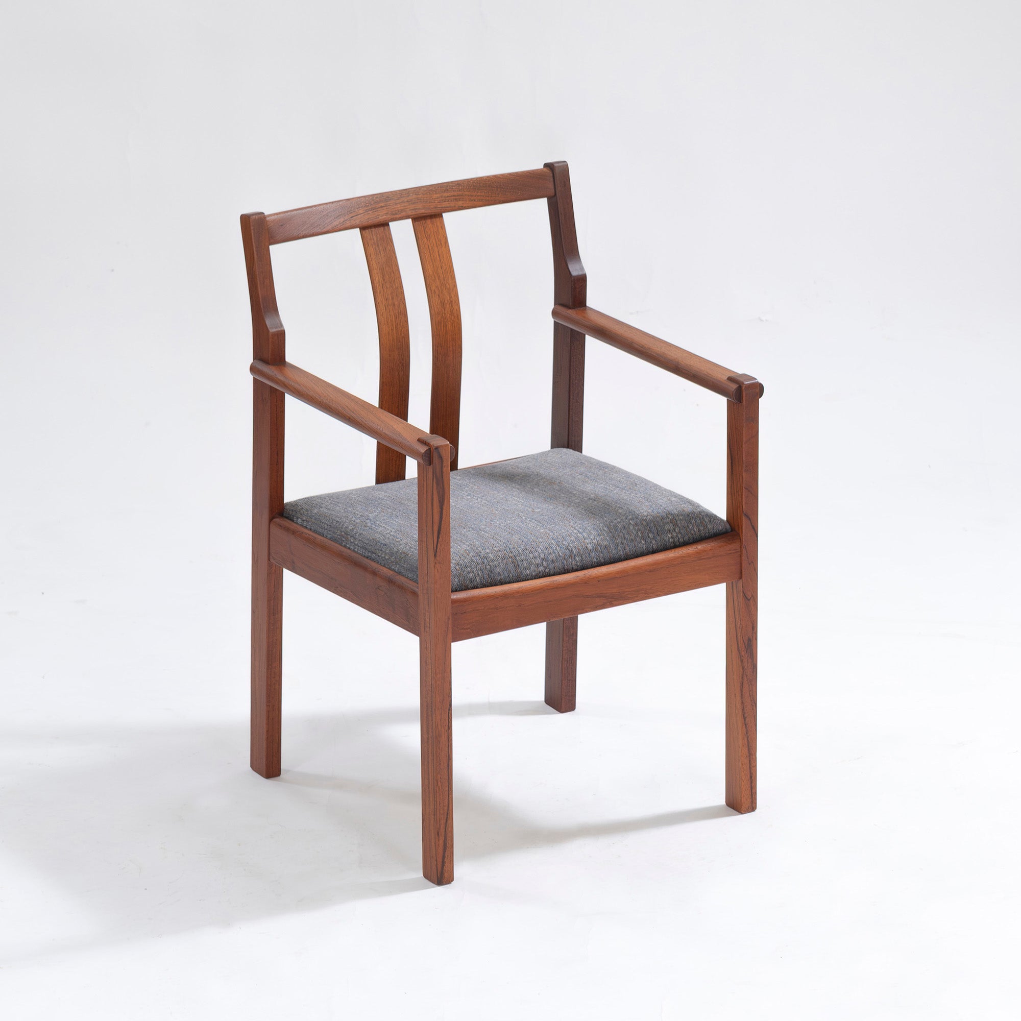 Dining Chair, Japanese Vintage, Solid Teak Armchair (2), Scandinavian Style, Scandinavian Vintage, British Vintage, Mid-Century