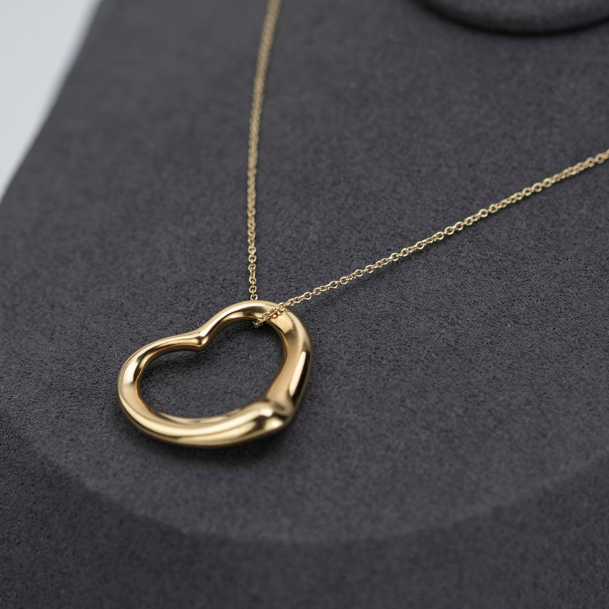 Tiffany & Co. Open Heart Necklace in 750 K18YG Yellow Gold by Elsa Peretti