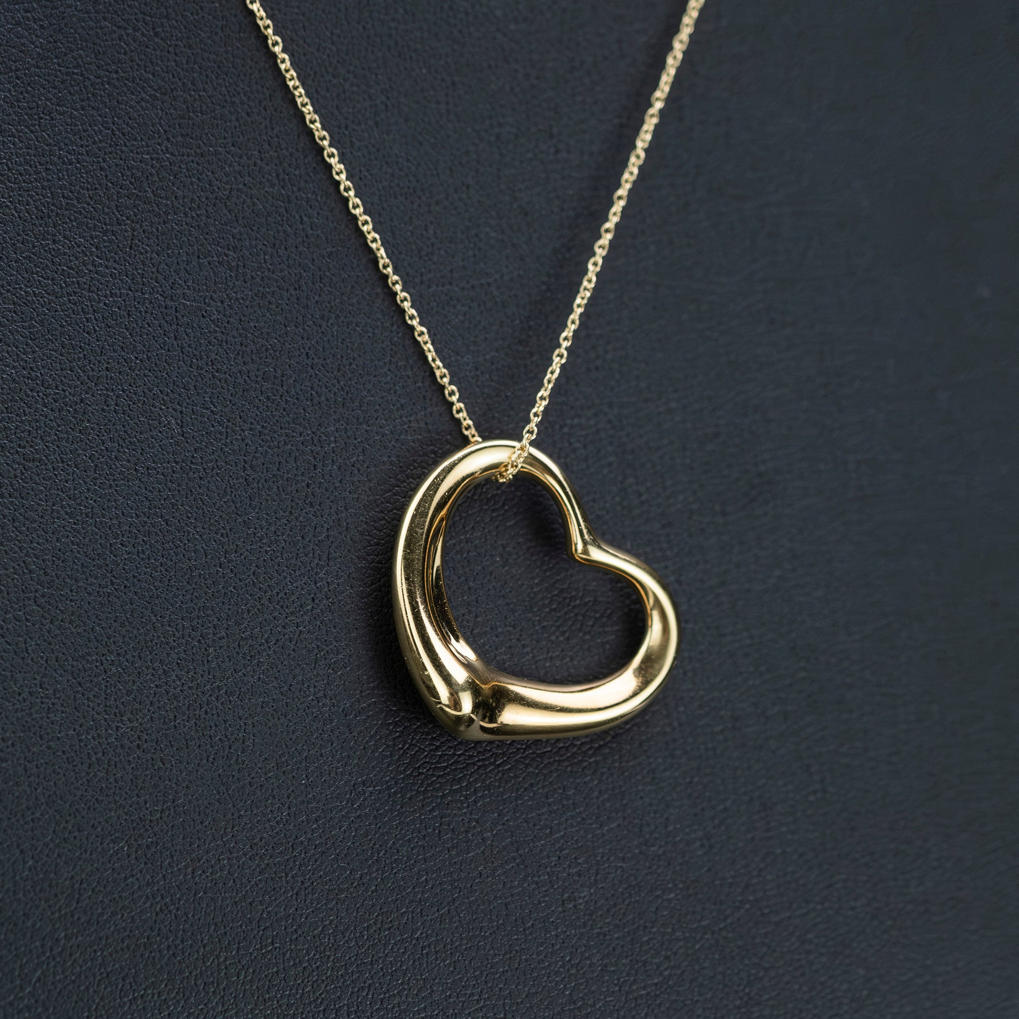 Tiffany & Co. Open Heart Necklace in 750 K18YG Yellow Gold by Elsa Peretti