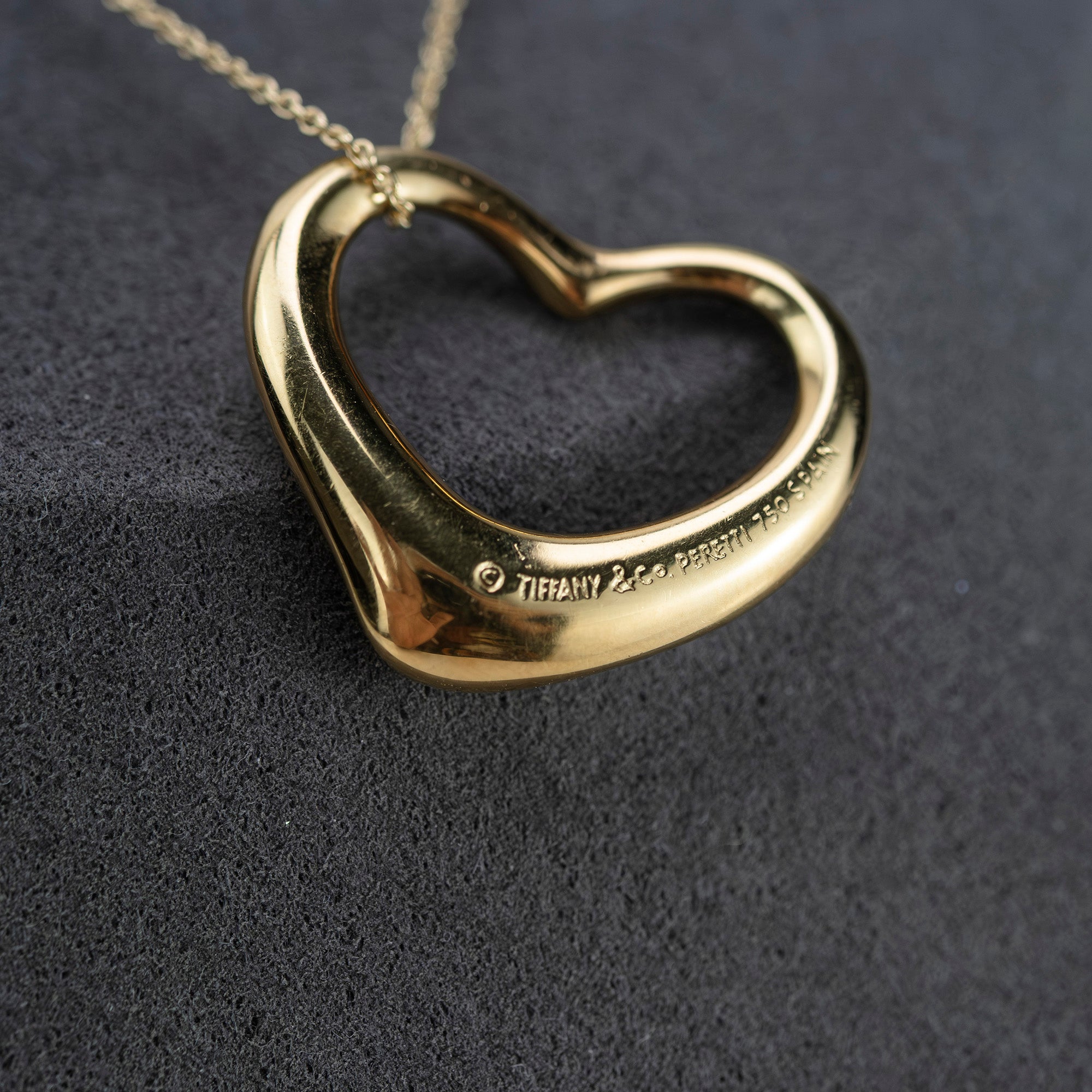 Tiffany & Co. Open Heart Necklace in 750 K18YG Yellow Gold by Elsa Peretti