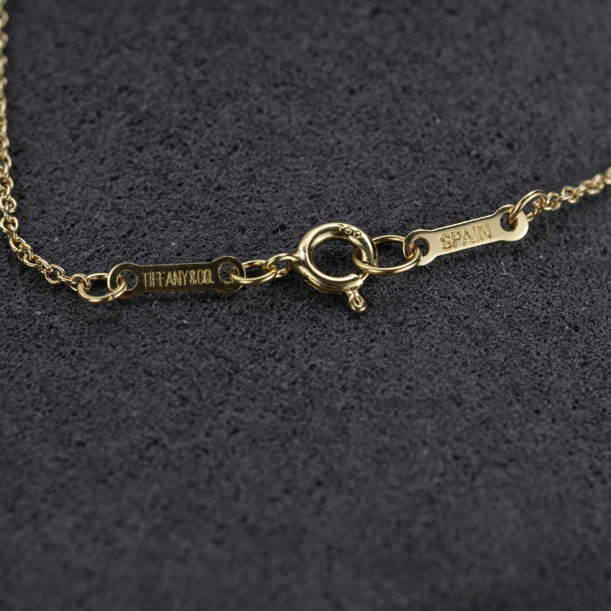 Tiffany & Co. Open Heart Necklace in 750 K18YG Yellow Gold by Elsa Peretti