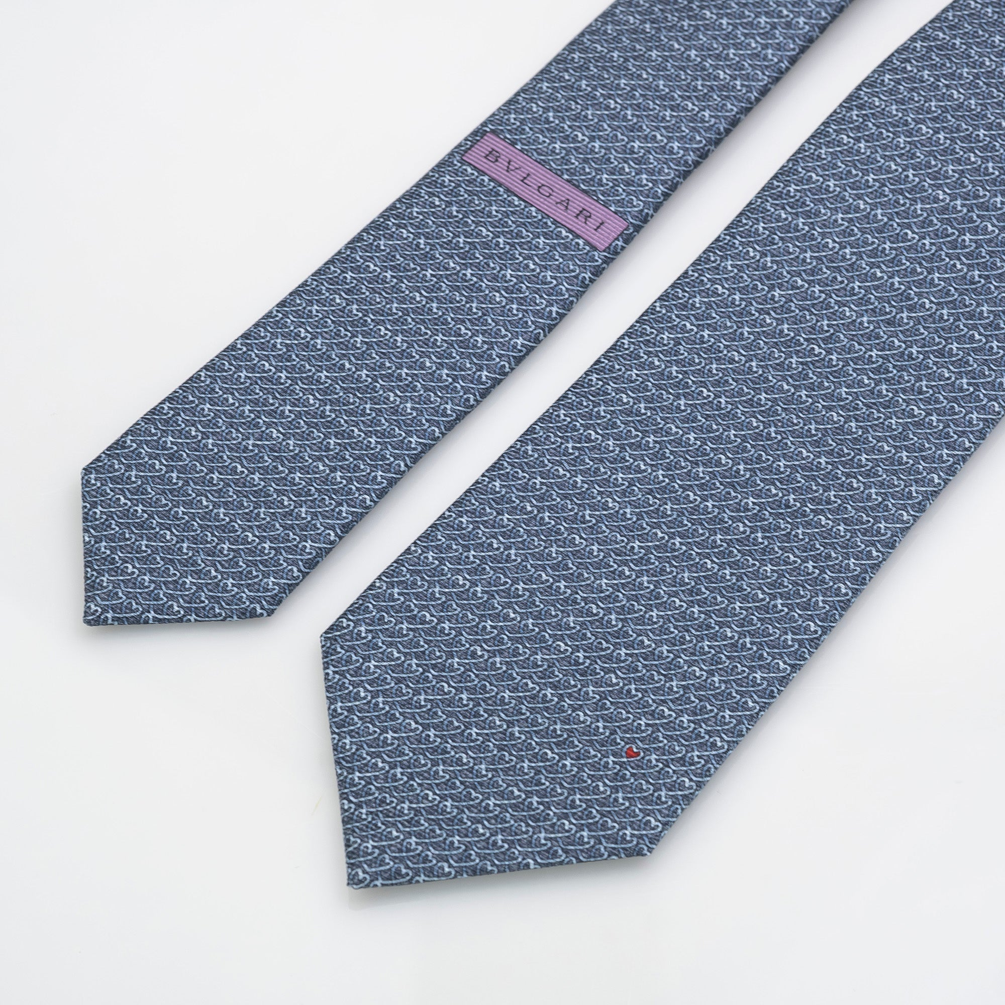 Bvlgari BVLGARI tie, 100% silk, blue, heart-like geometric pattern, tags included, unused