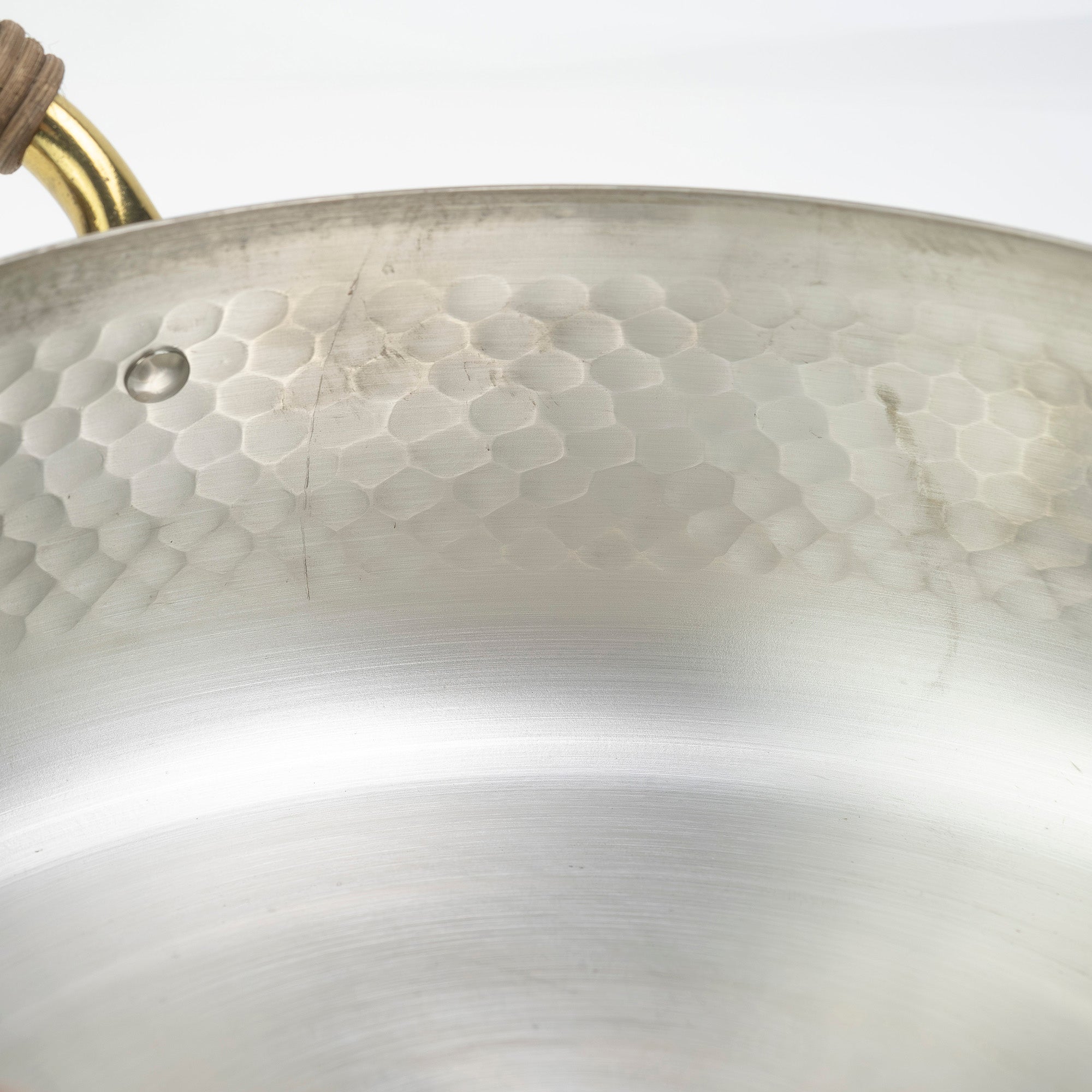 Copper double-handled pot for sukiyaki and shabu-shabu, with handles, suitable for tabletop use, made in Japan by Shinkodo