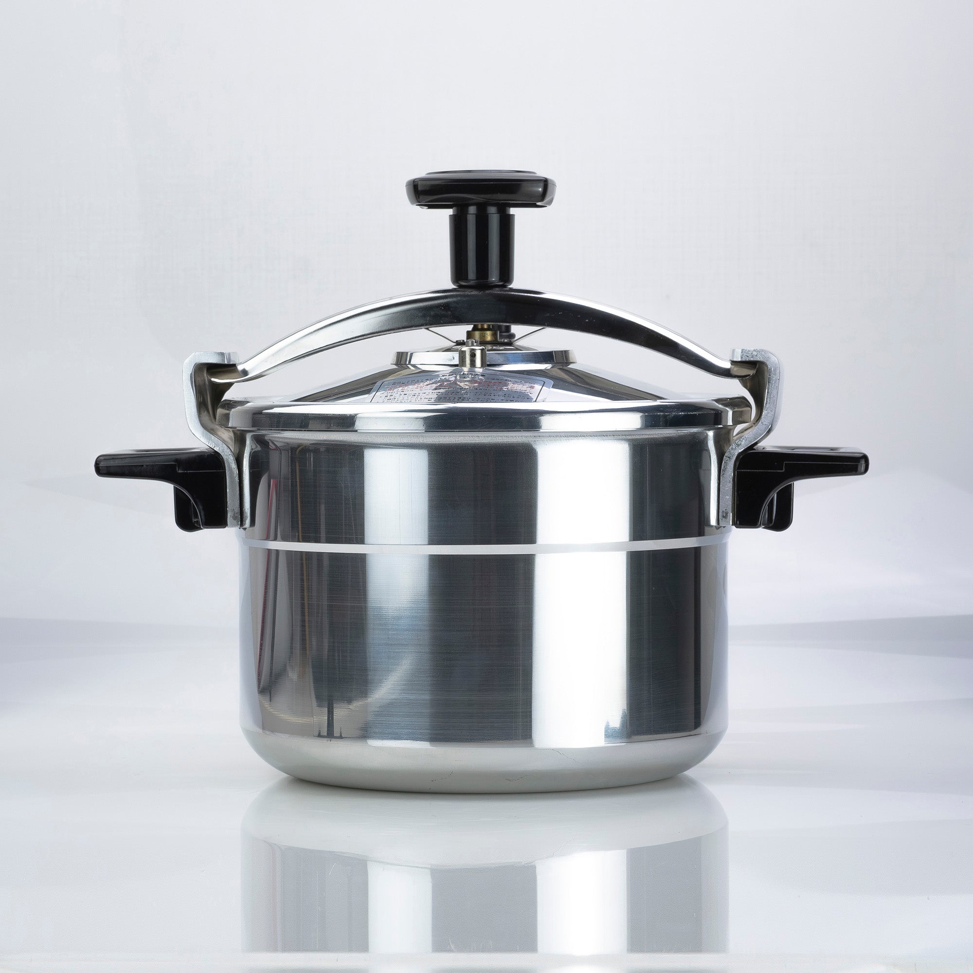 SEB Cocotte Minute 6L Pressure Cooker, Thick Aluminum with Steamer Tray, Made in France