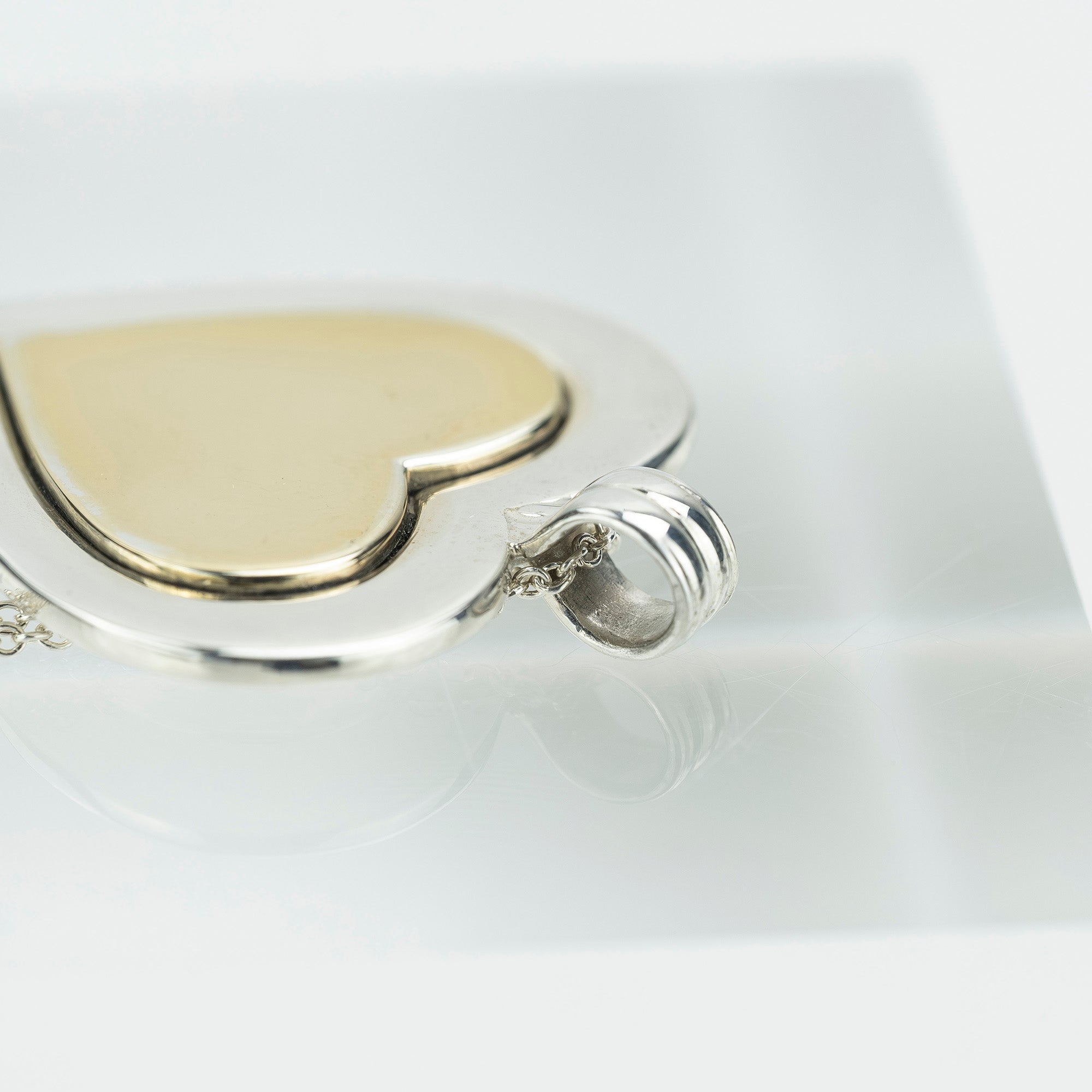 Tiffany & Co. Heart Necklace in 18K Yellow Gold and 925 Silver, 11.1g