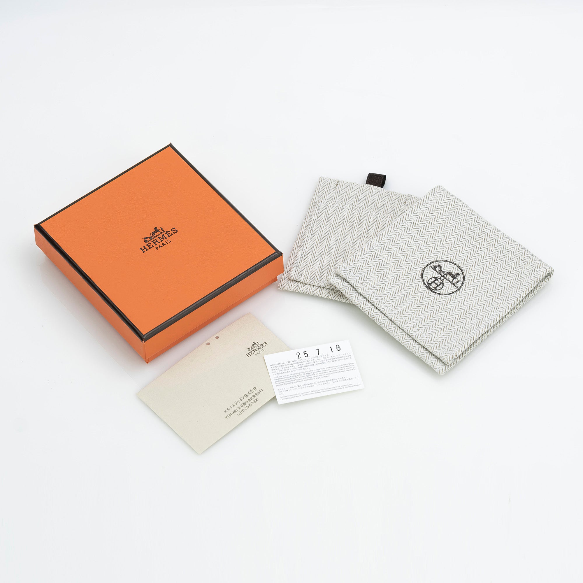 Hermès Pop Ash Mini Necklace in Black and Silver Metal with an H Logo Pendant. Excellent Condition. Includes Box and Dust Bag.
