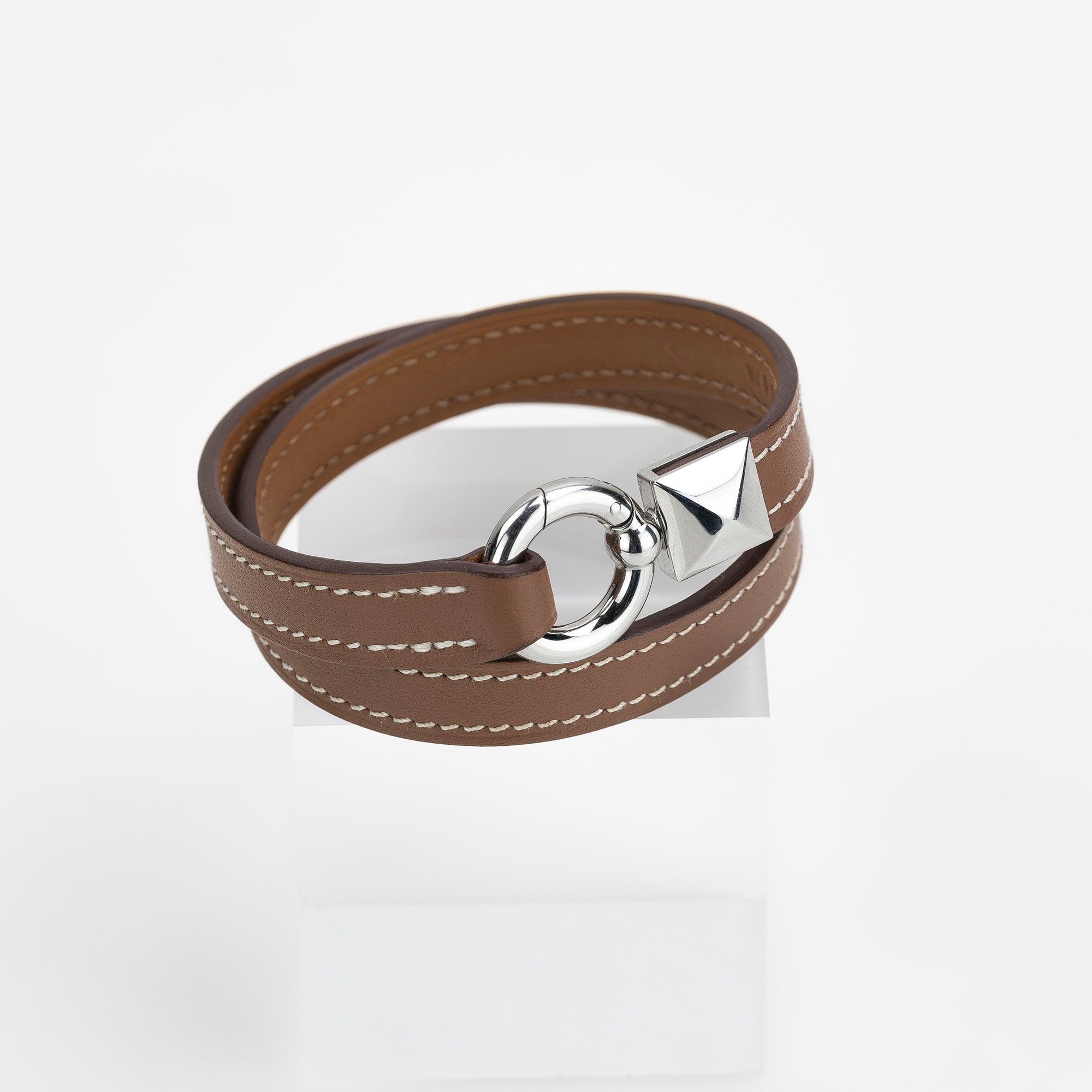 Hermès Medor XO Bracelet in Swift Gold with a Metallic Finish, Double Stamp, Made in 2024, T4, Men's Accessory