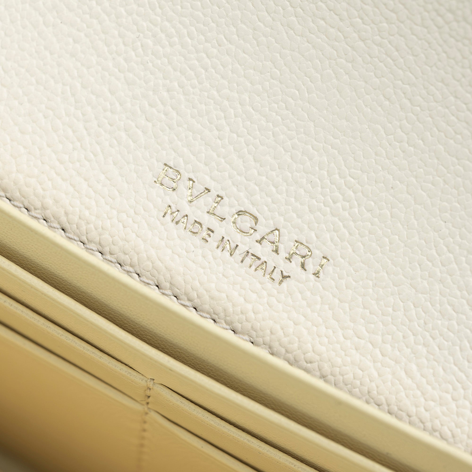 BVLGARI Women's Two-Tone Pink and White Leather Flap Wallet with Logo Clip (Excellent Condition, Box Included)