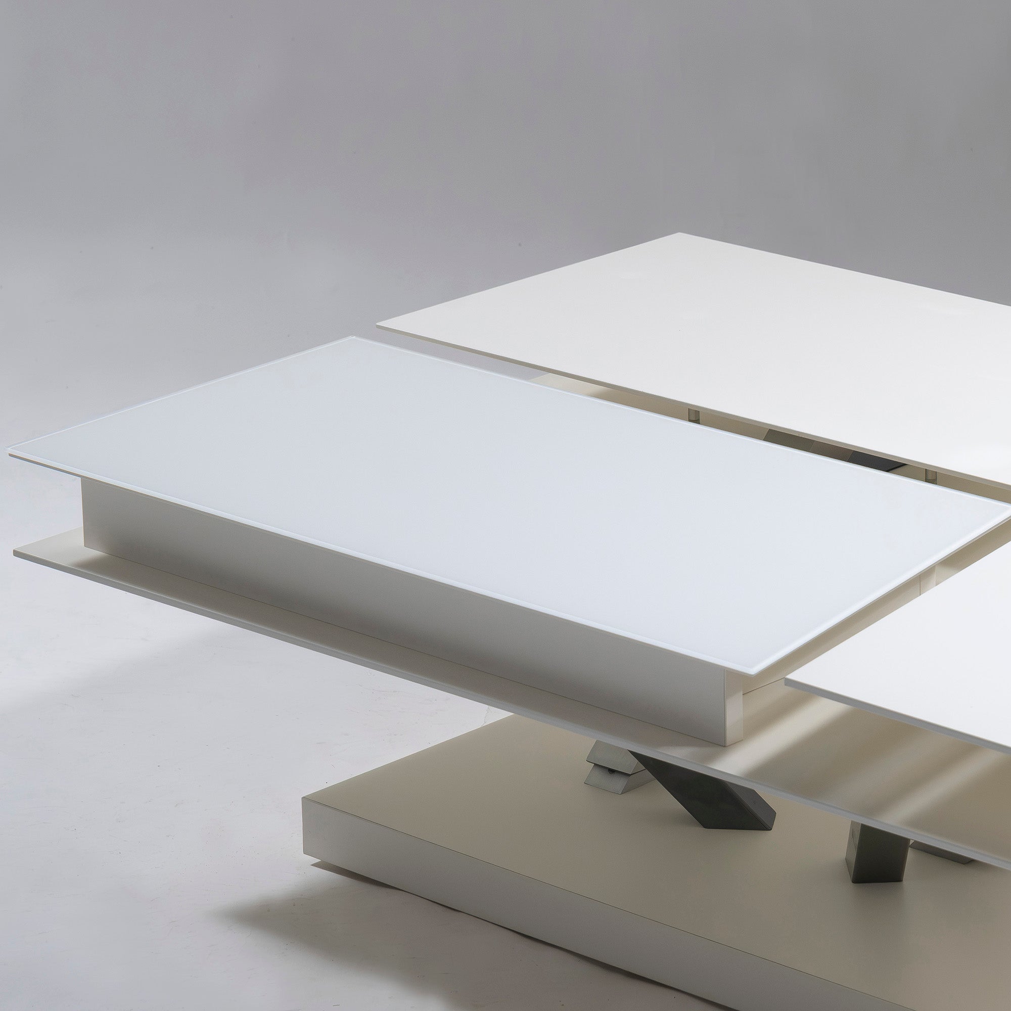 センターテーブル ボーコンセプト BoConcept Barcelona バルセロナ リビングテーブル 廃盤 昇降スライド 収納付 北欧モダン シンプルモダン