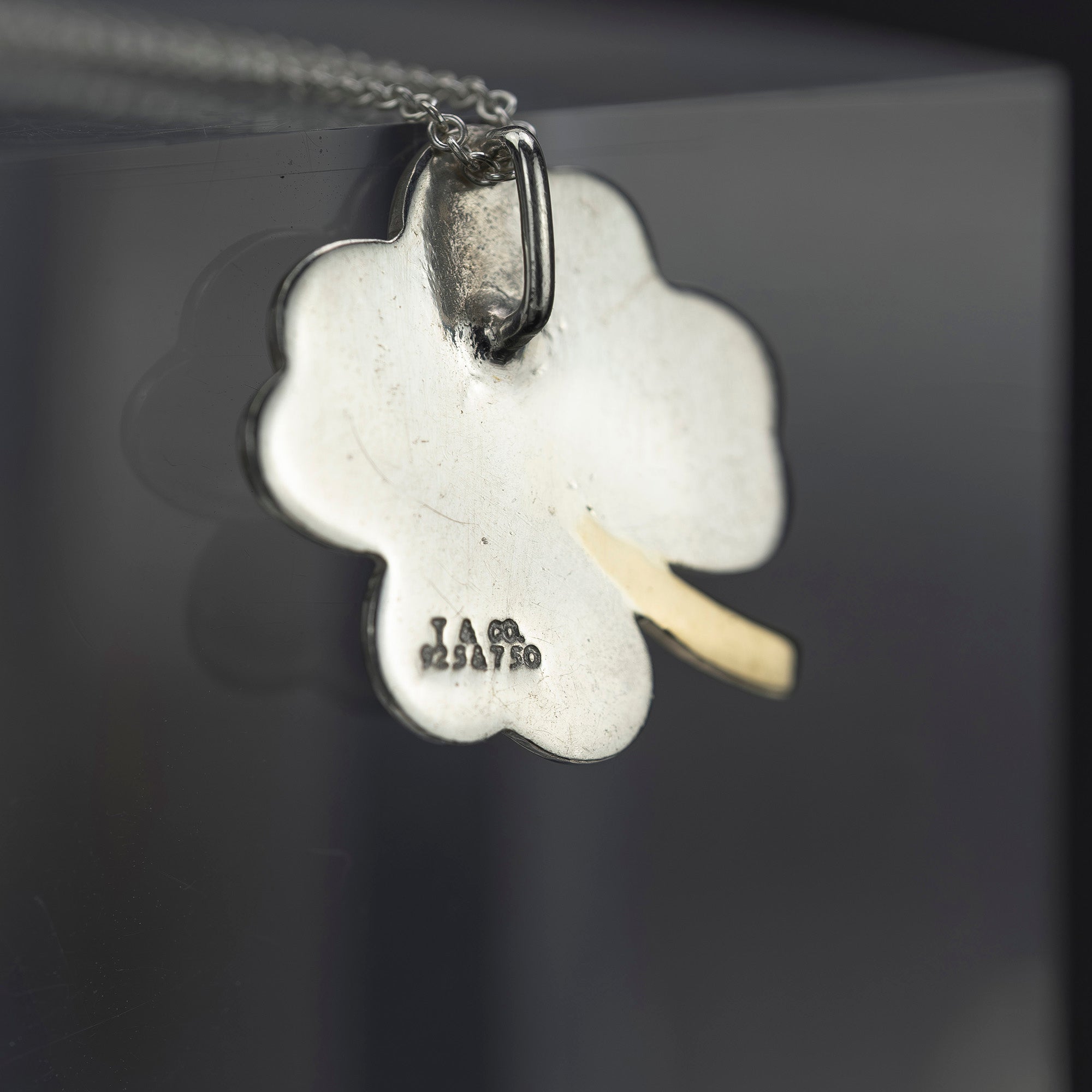 Tiffany & Co. Four-Leaf Clover Necklace, Sterling Silver 925 x 18K Gold, Pendant, Women's, Lucky Charm.