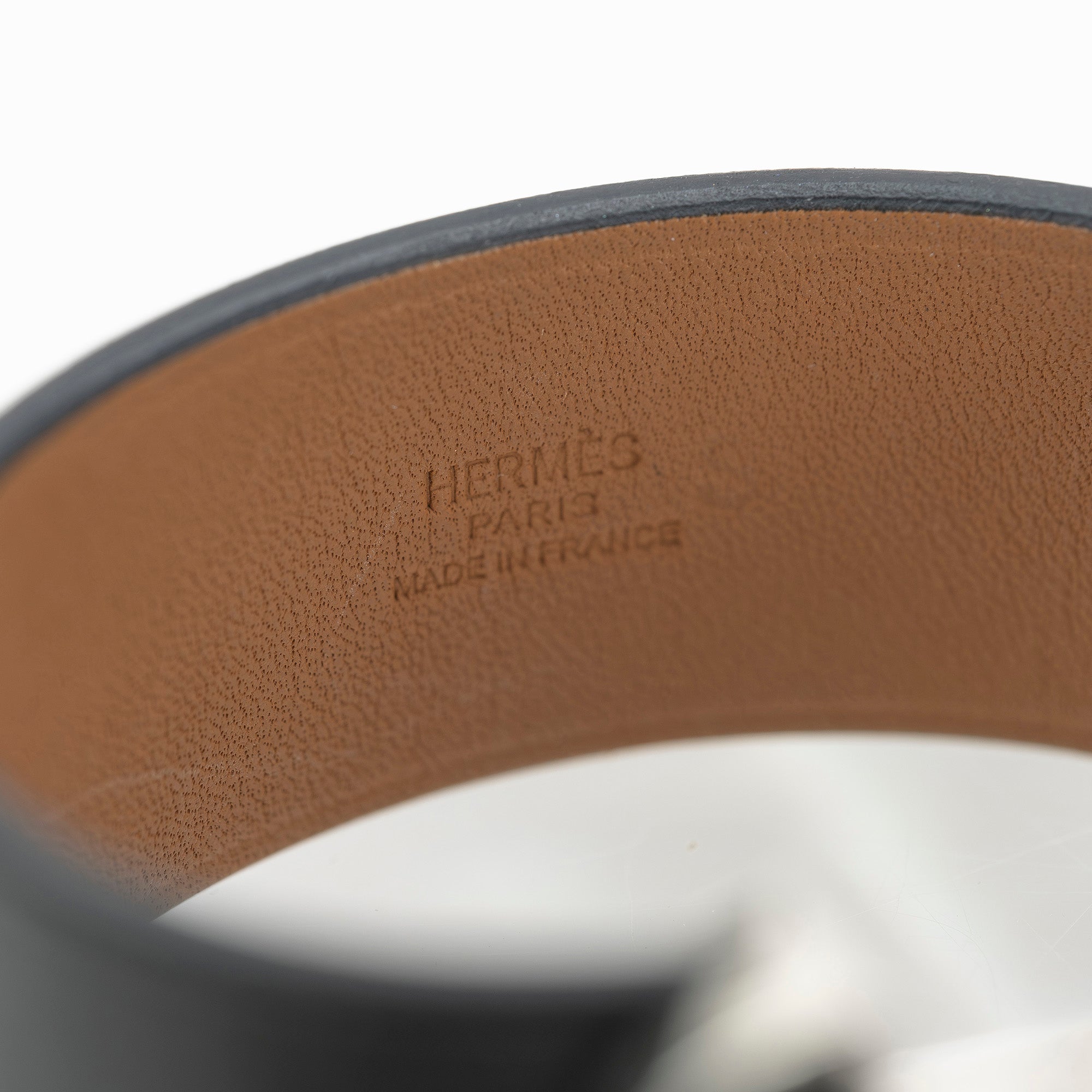 エルメス HERMES エルメス2002 ブレスレット C刻印 2018年製 T2 レザーカフ H金具 【箱付】