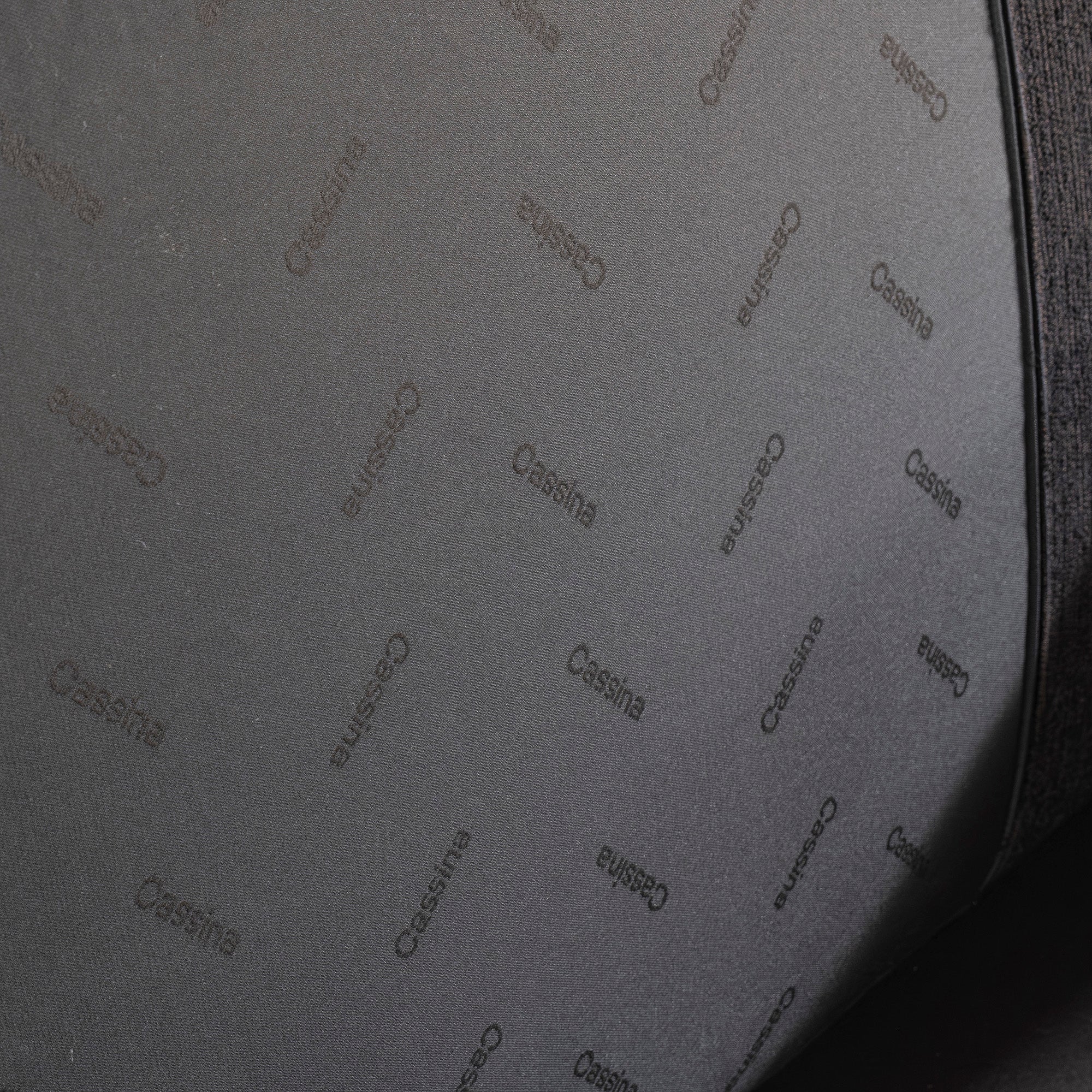 ソファ カッシーナ Cassina 235 MISTER ミスター 片アームソファ ナロウアーム ◆東京都内限定配送◆ ファブリック フェザークッション