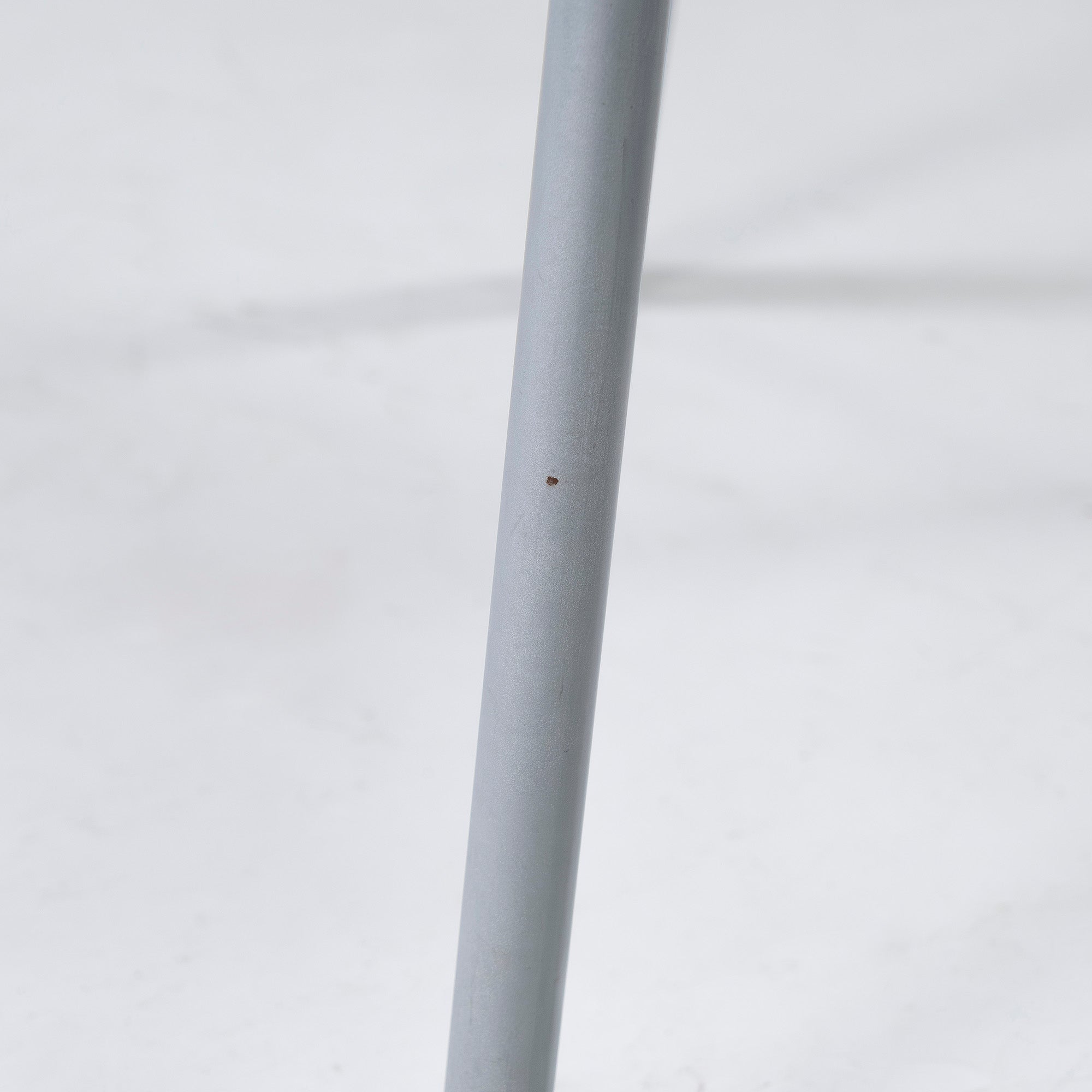 ダイニングチェア リーンロゼ ligne roset ROSETCalin ロゼカラン PVCレザー(1) スチール脚 モダンデザイン フレンチモダン ラグジュアリー