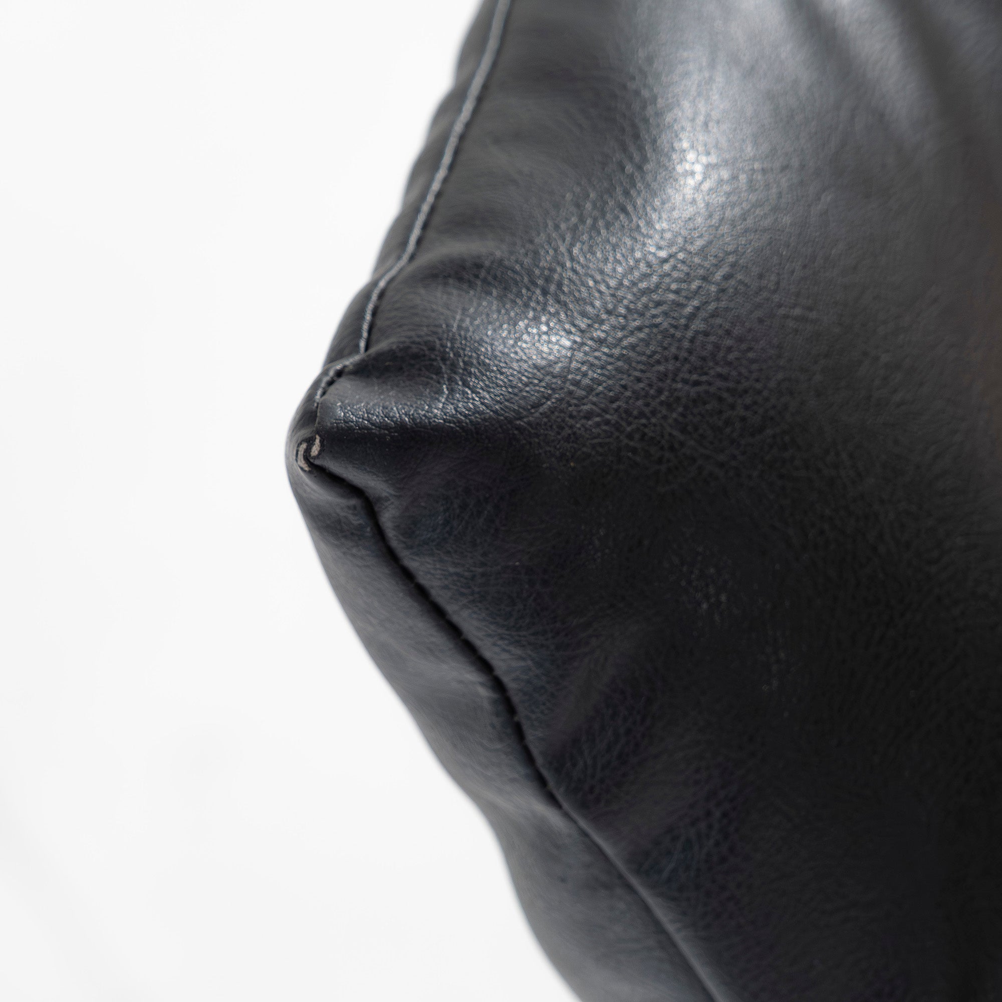 ダイニングチェア リーンロゼ ligne roset ROSETCalin ロゼカラン PVCレザー(2) スチール脚 モダンデザイン フレンチモダン ラグジュアリー