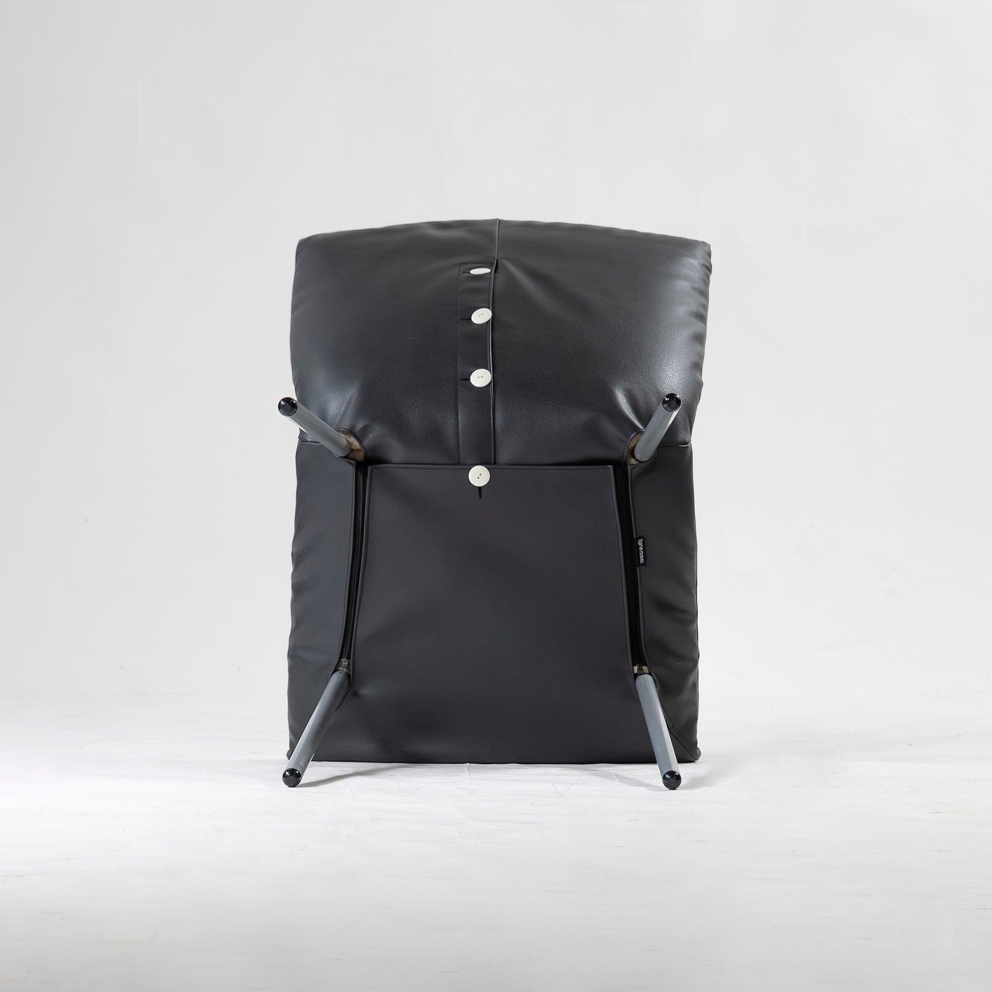 ダイニングチェア リーンロゼ ligne roset ROSETCalin ロゼカラン PVCレザー(3) スチール脚 モダンデザイン フレンチモダン ラグジュアリー