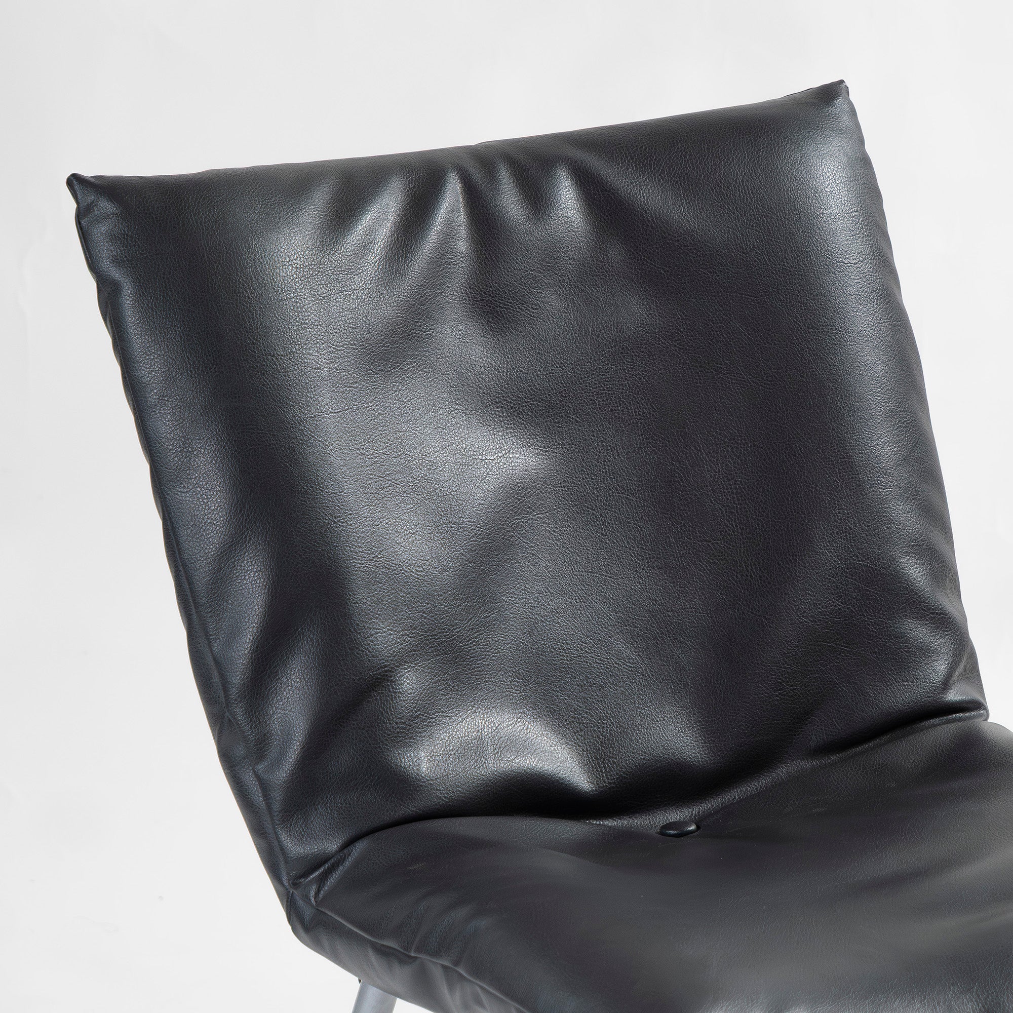 ダイニングチェア リーンロゼ ligne roset ROSETCalin ロゼカラン PVCレザー(4) スチール脚 モダンデザイン フレンチモダン ラグジュアリー