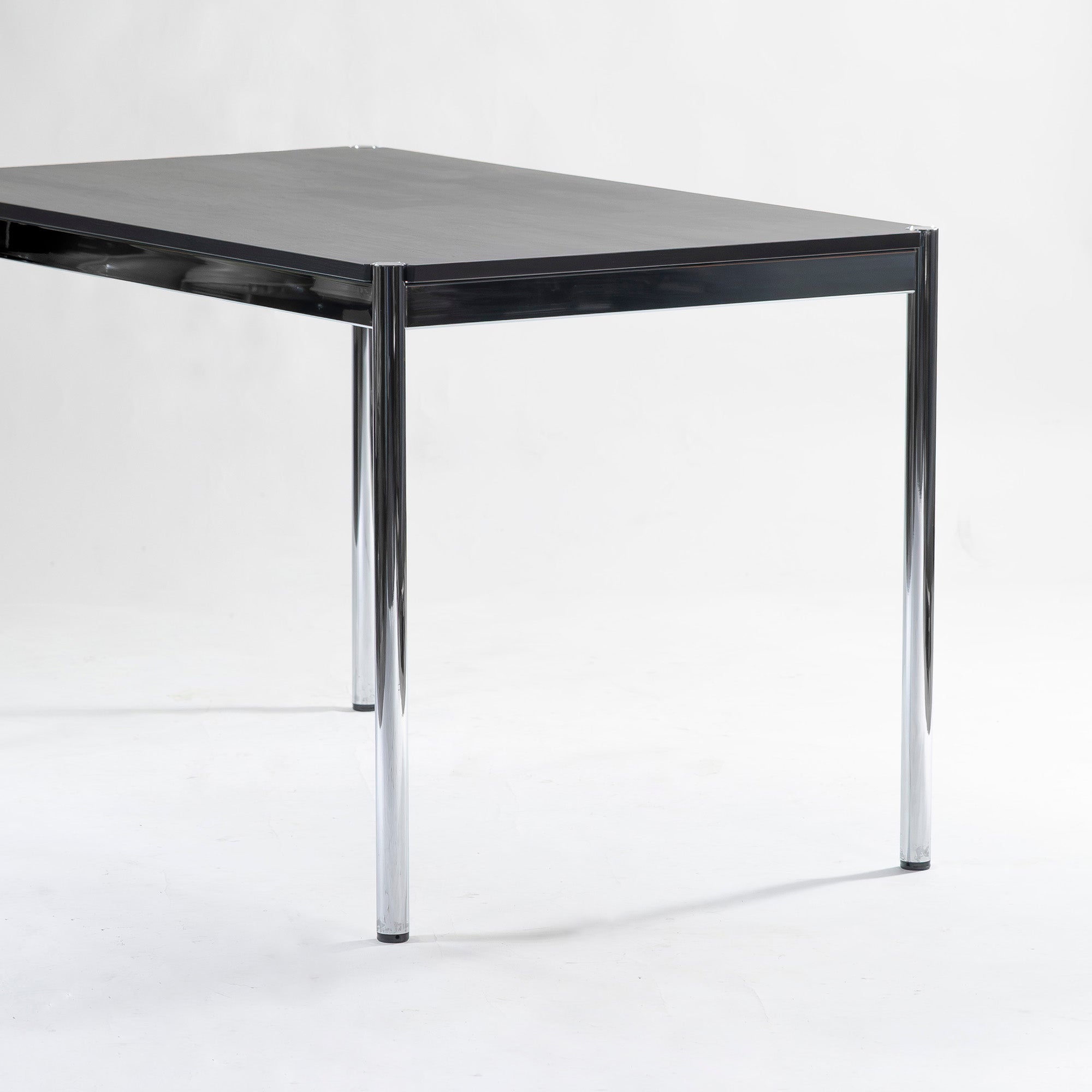 ダイニングテーブル USMハラー USM Haller オーク ブラックラッカー w125 デスク オフィス家具 モジュラーファニチャー モダン エレガント