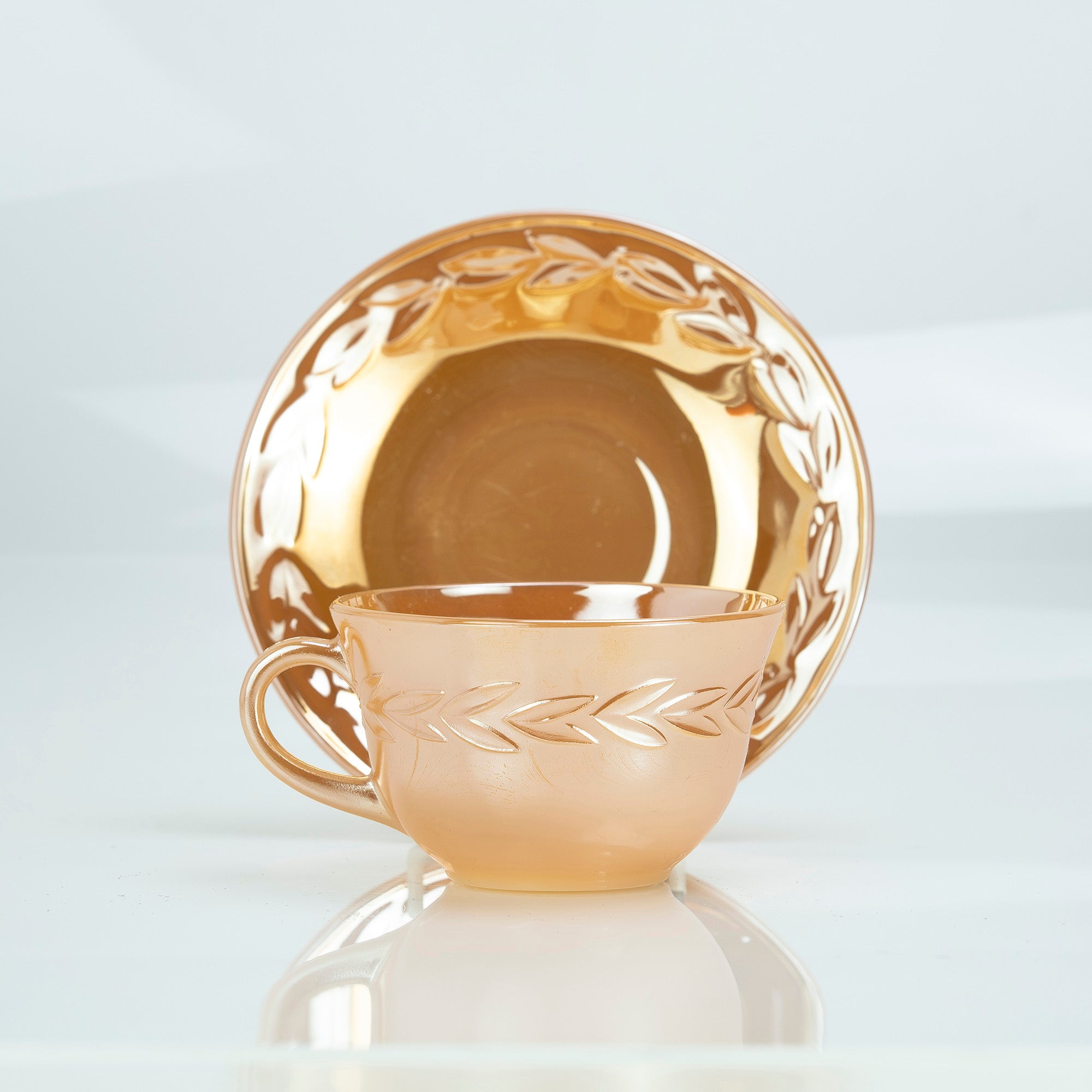 ファイヤーキング Fire-King ピーチラスター ローレル カップ&ソーサー ミルクガラス 1950~60年代 アメリカ製【ヴィンテージ】