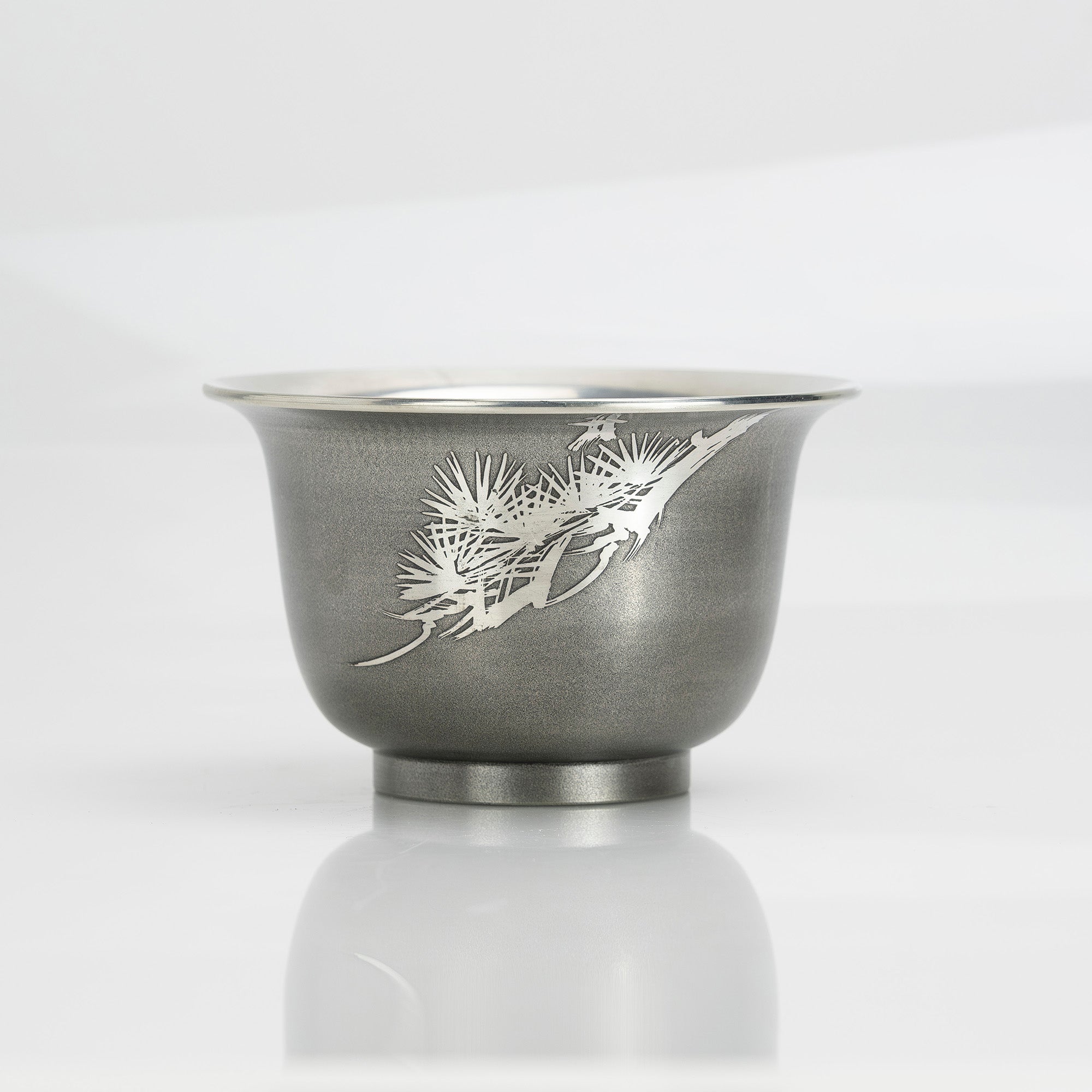 錫製 松文様 酒燗器揃 本錫刻印あり 共箱付 ちろり 徳利 盃 湯冷まし鉢 高級錫器 木箱入り 日本製 伝統工芸