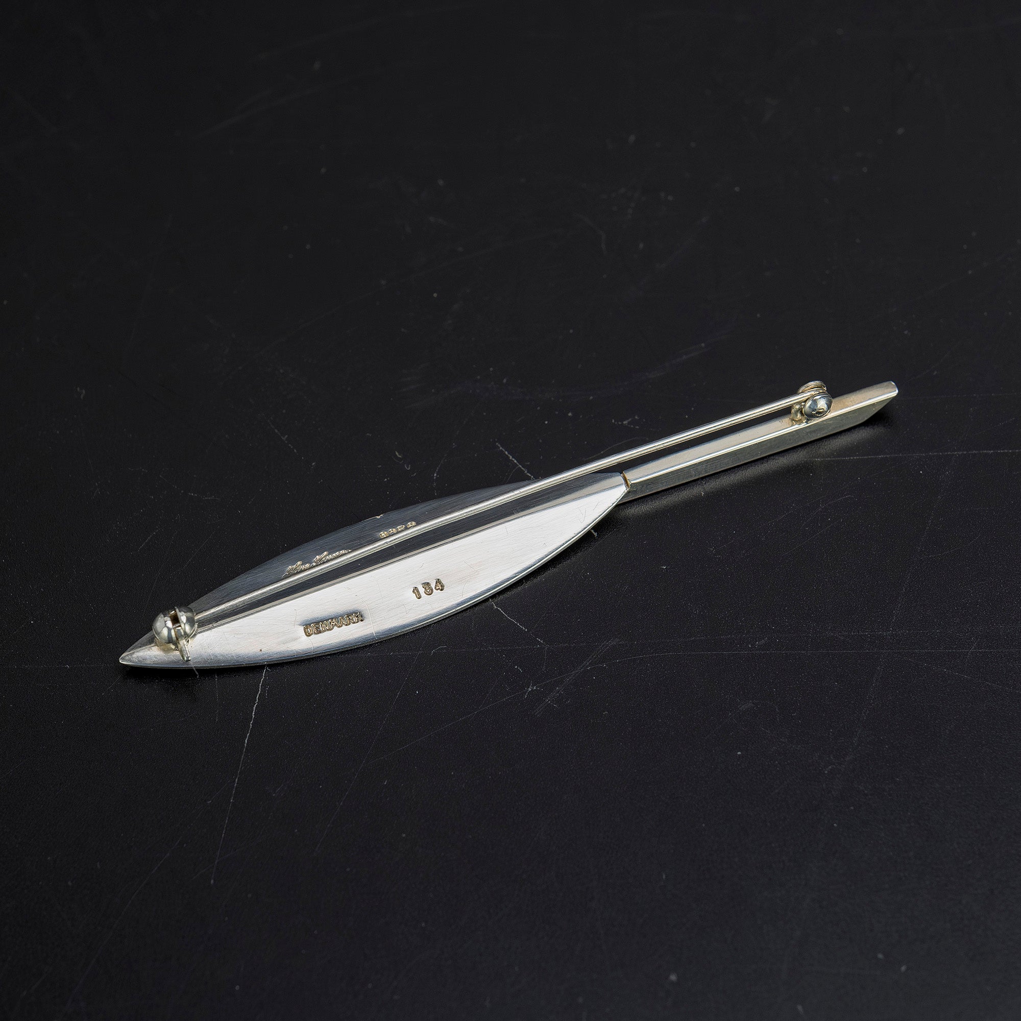 ハンス・ハンセン Hans Hansen No.134 リーフブローチ シルバー925 デンマーク製 北欧ヴィンテージ アートジュエリー