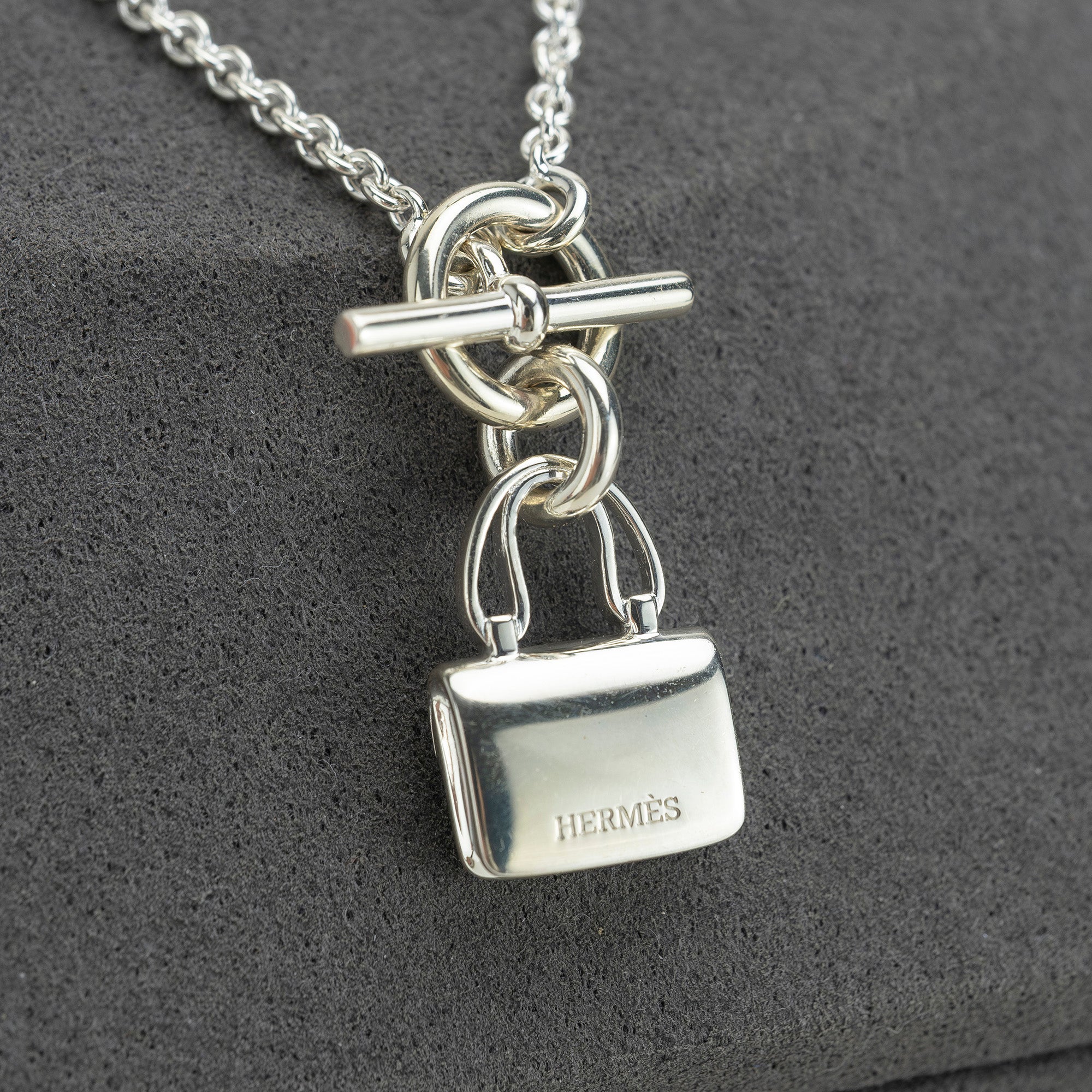 エルメス HERMES アミュレット コンスタンス ネックレス シルバー925 トグルチェーン レディースアクセサリー【美品】【箱・鑑定書付】