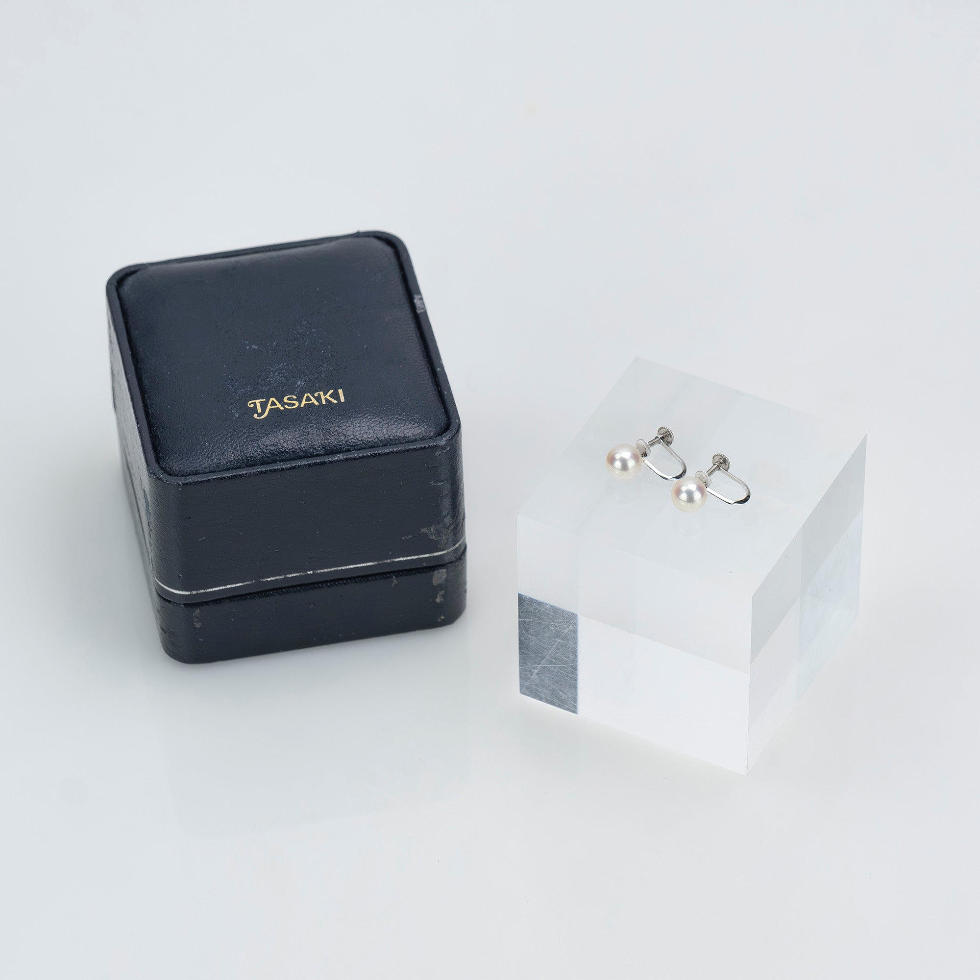 TASAKI 田崎真珠 パールイヤリング K14WG ホワイトゴールド 5mm珠 ケース付き フォーマル アクセサリー 冠婚葬祭